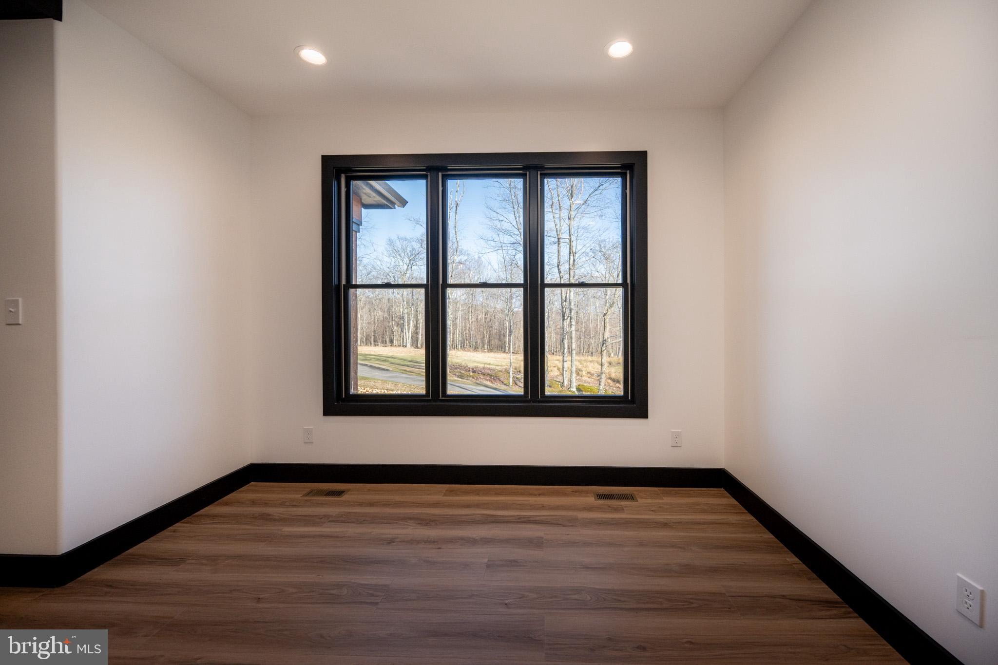 LODESTONE - Residential