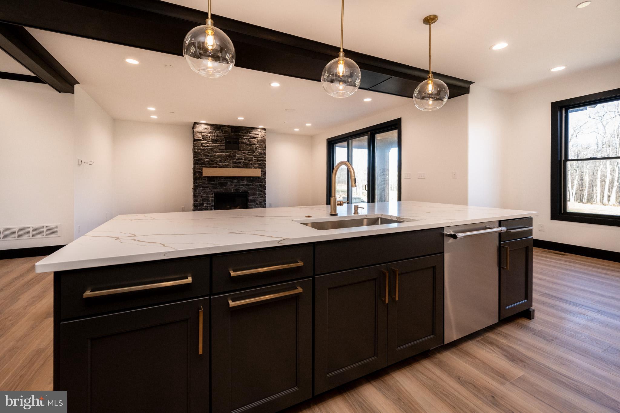 LODESTONE - Residential