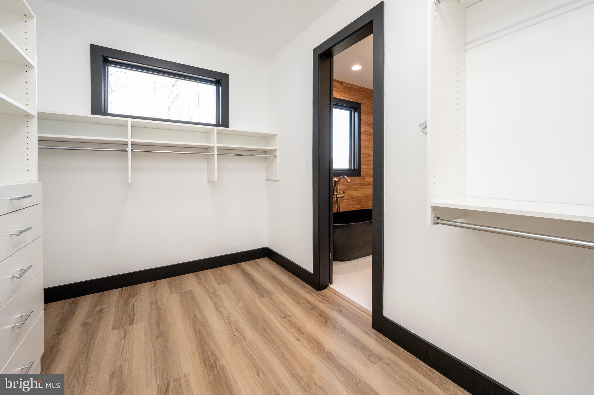 LODESTONE - Residential