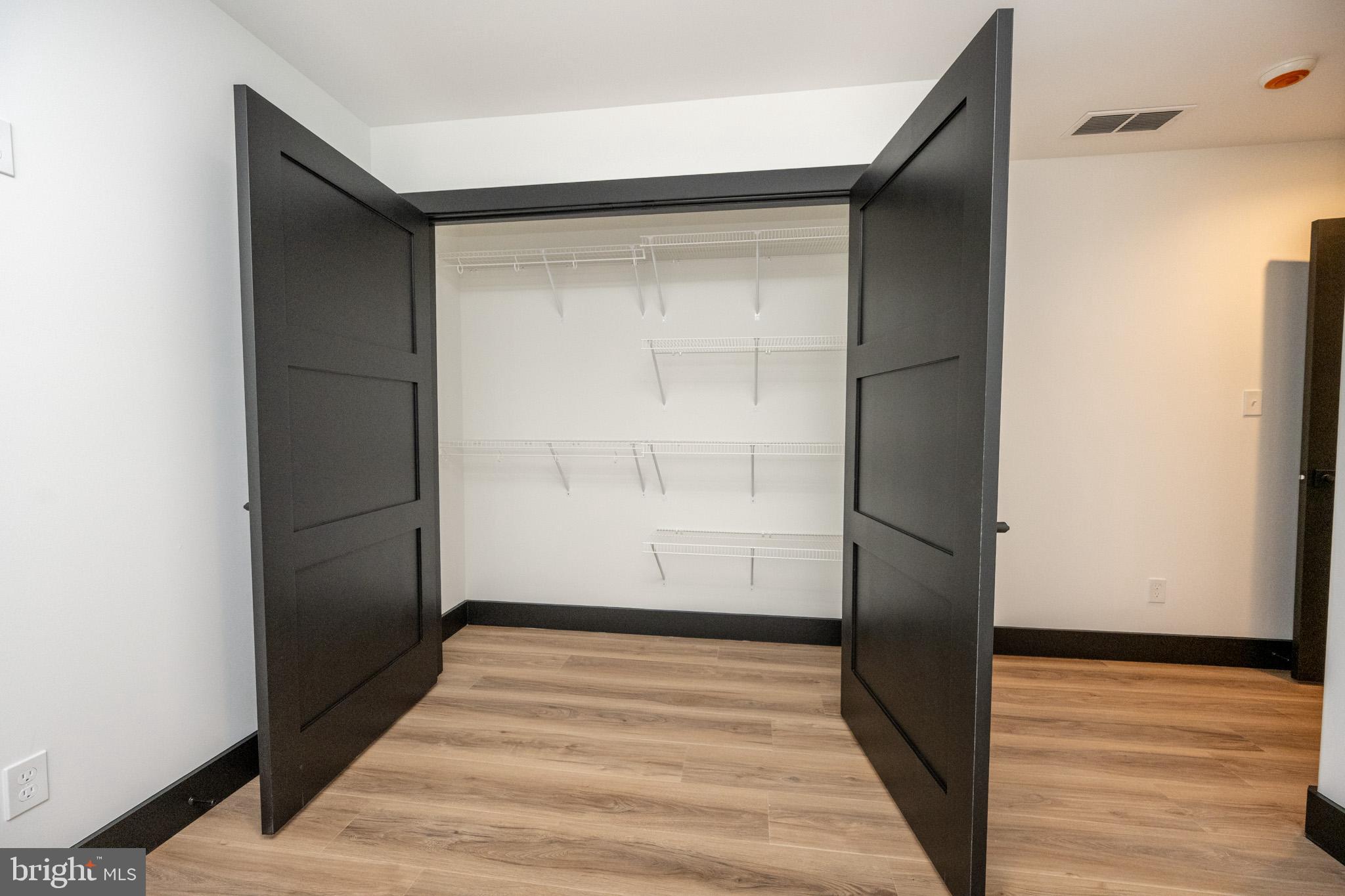 LODESTONE - Residential