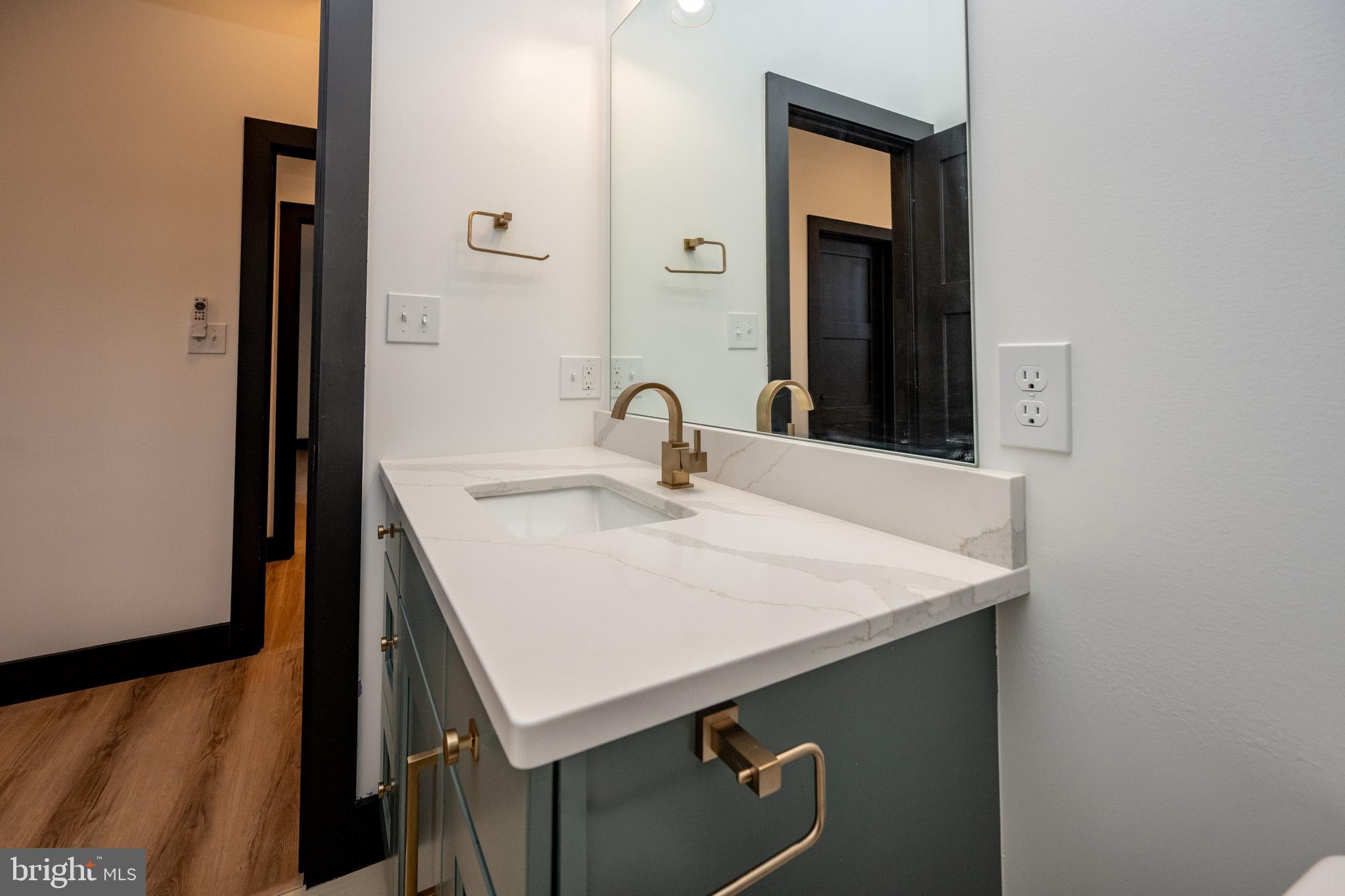 LODESTONE - Residential