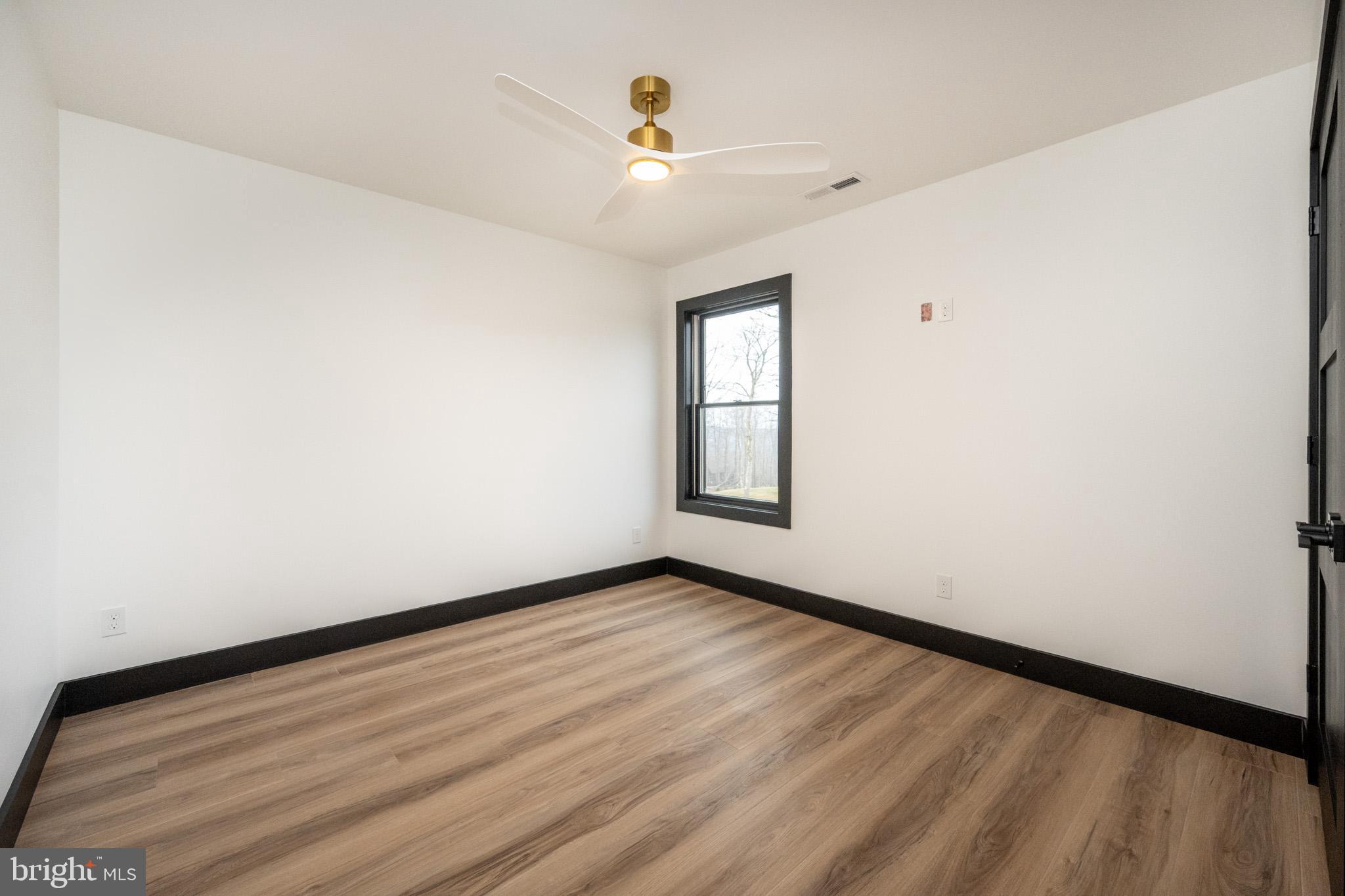 LODESTONE - Residential