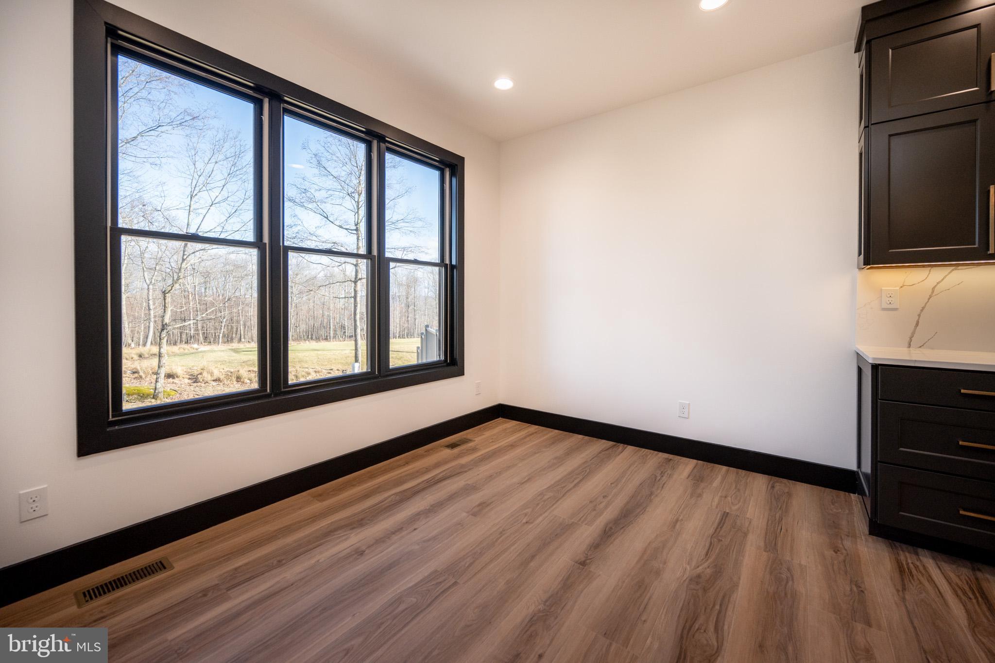 LODESTONE - Residential