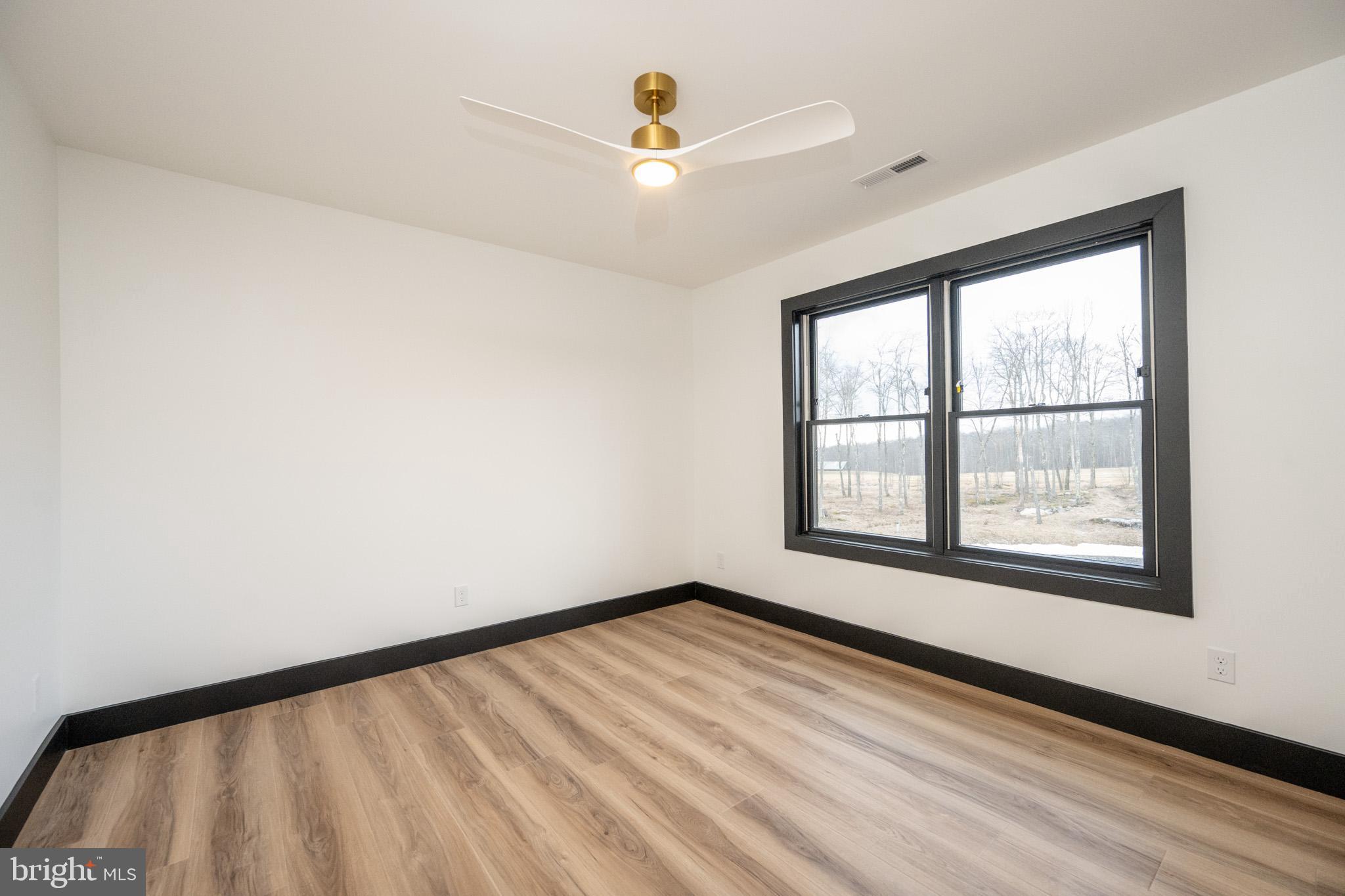 LODESTONE - Residential