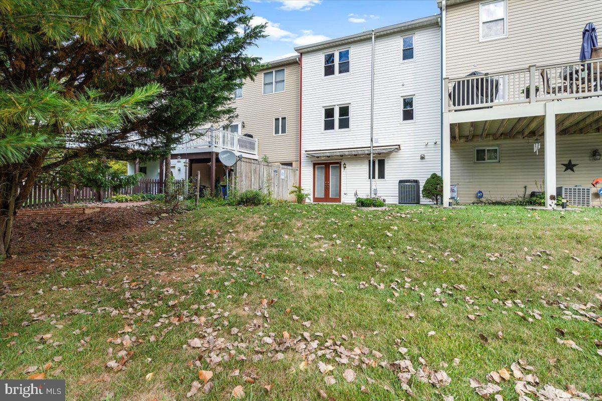 KENLY SQUARE - Residential