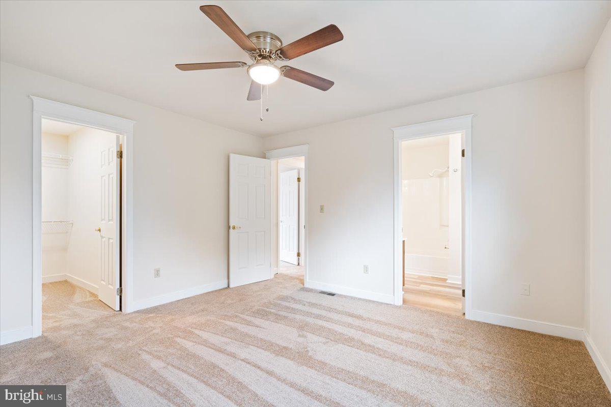 KENLY SQUARE - Residential