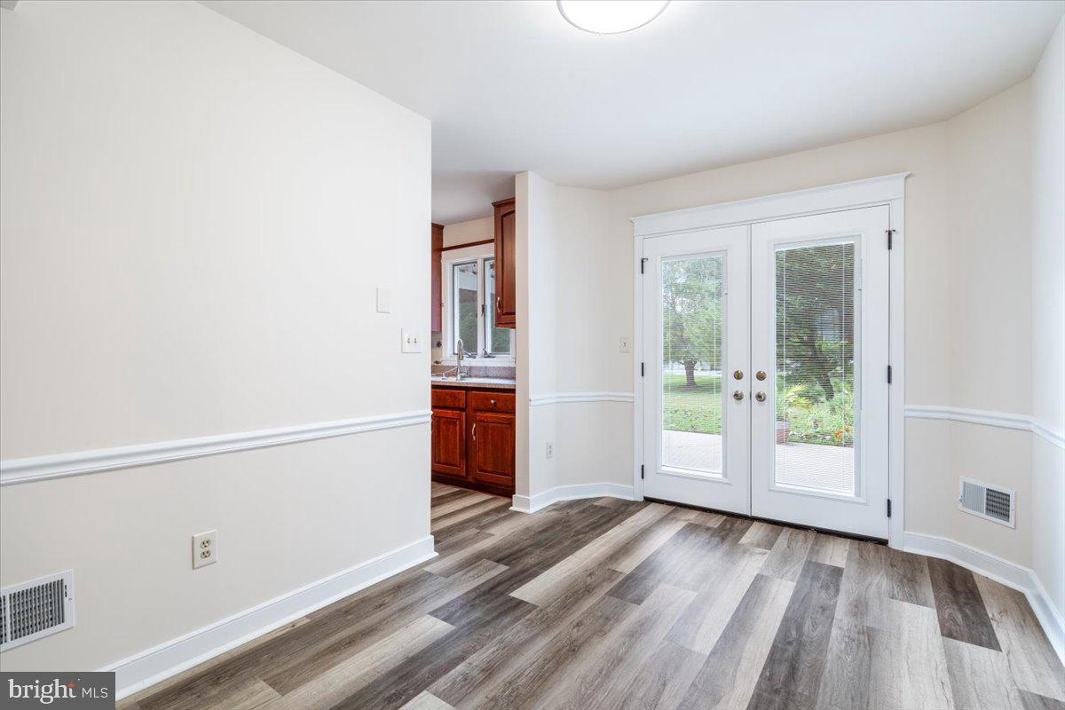 KENLY SQUARE - Residential