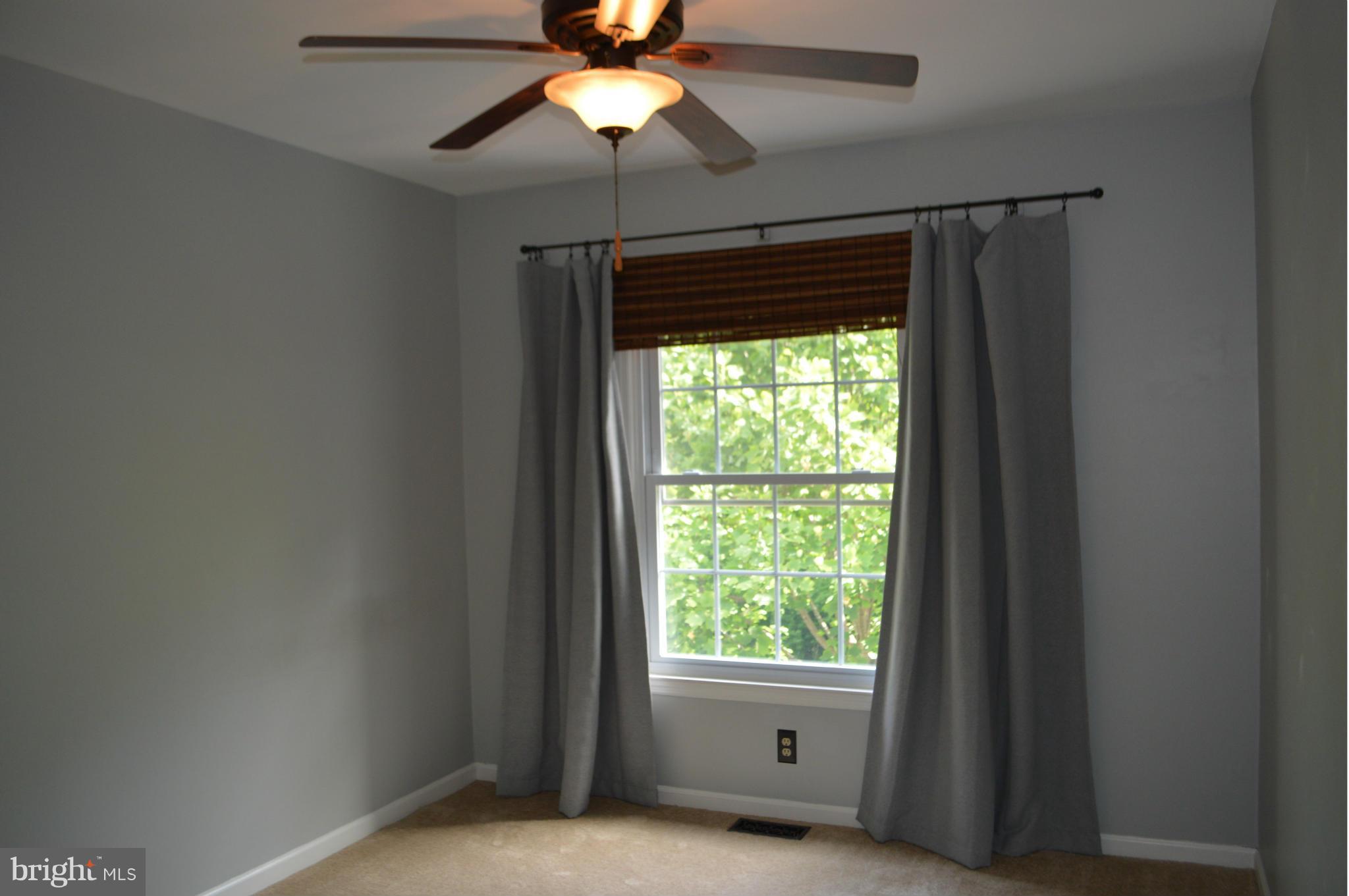 LAKE RIDGE - Residential Lease