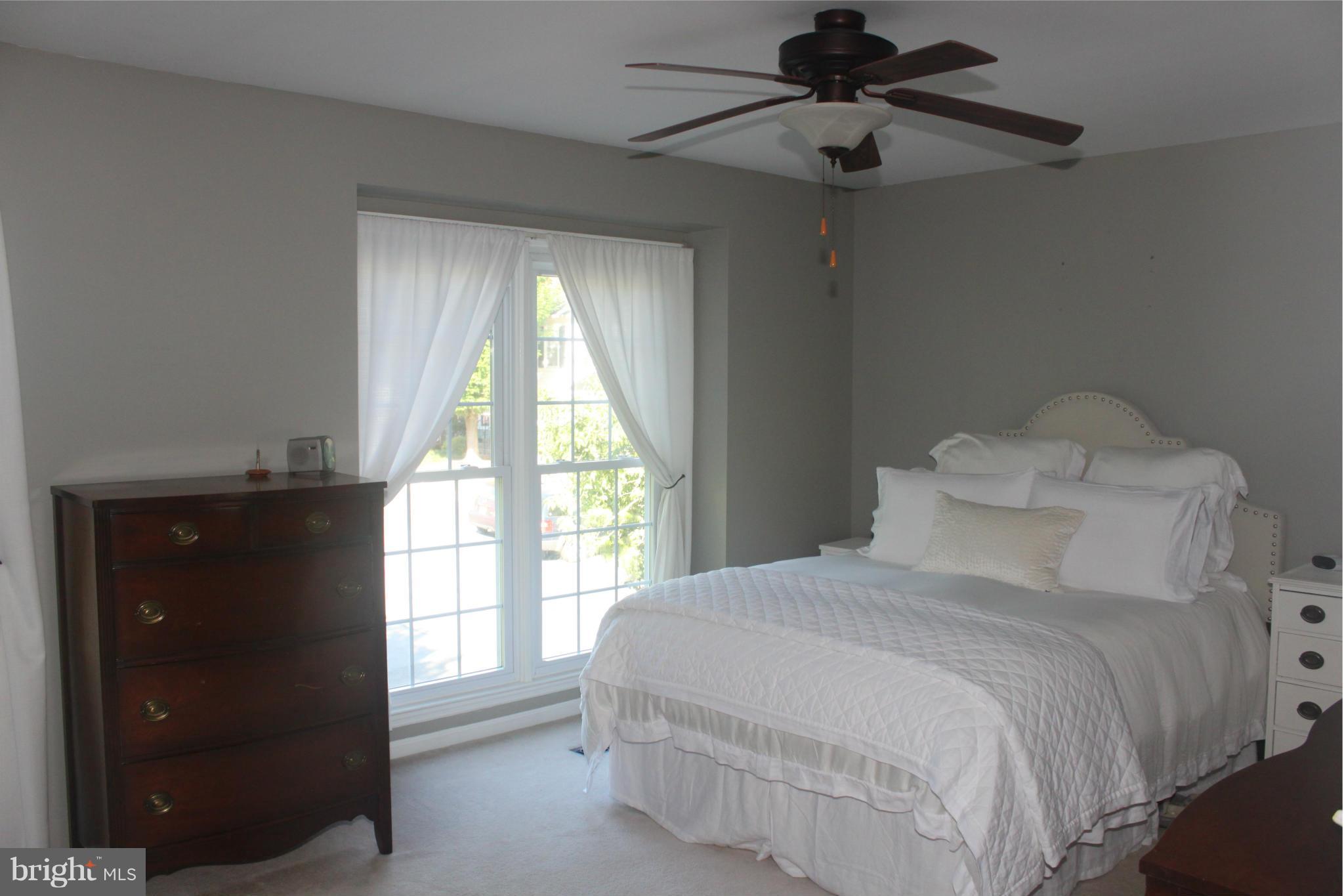 LAKE RIDGE - Residential Lease