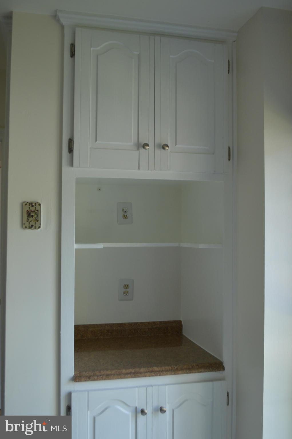 LAKE RIDGE - Residential Lease