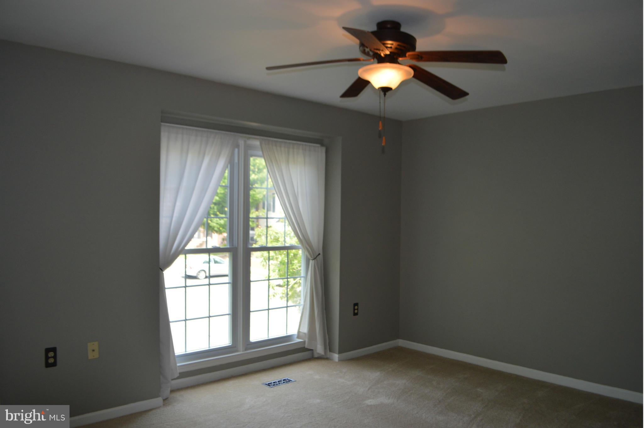 LAKE RIDGE - Residential Lease