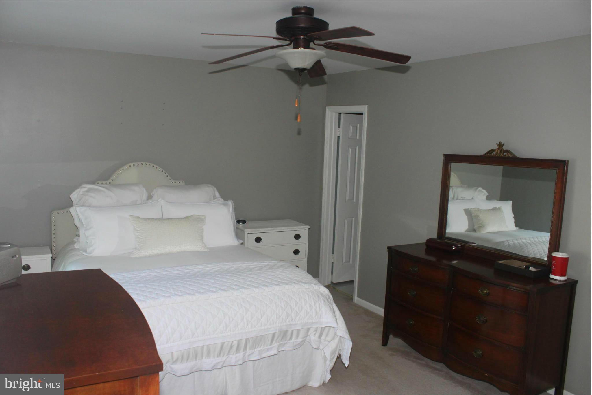 LAKE RIDGE - Residential Lease