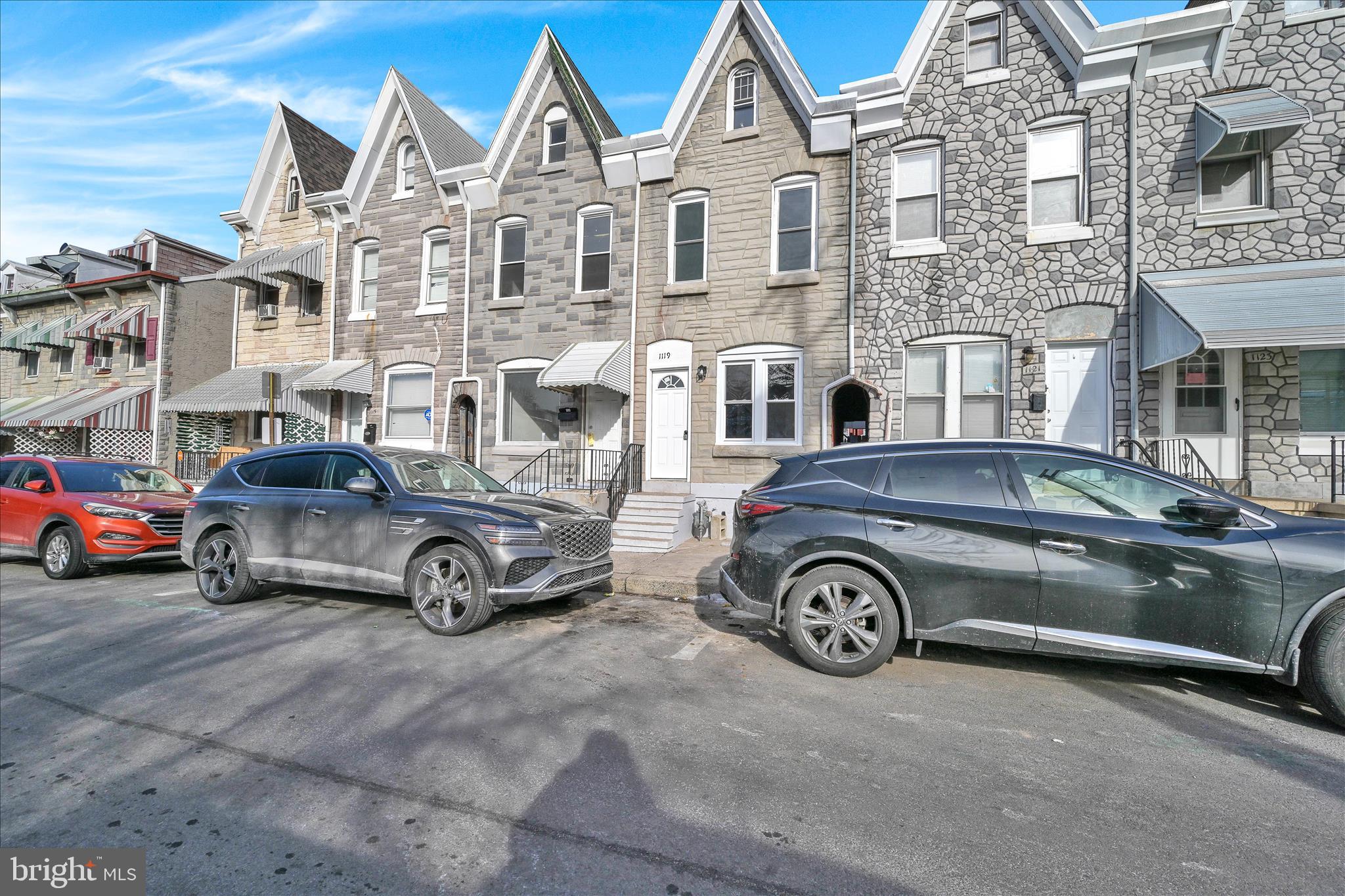 1119 MUHLENBERG STREET