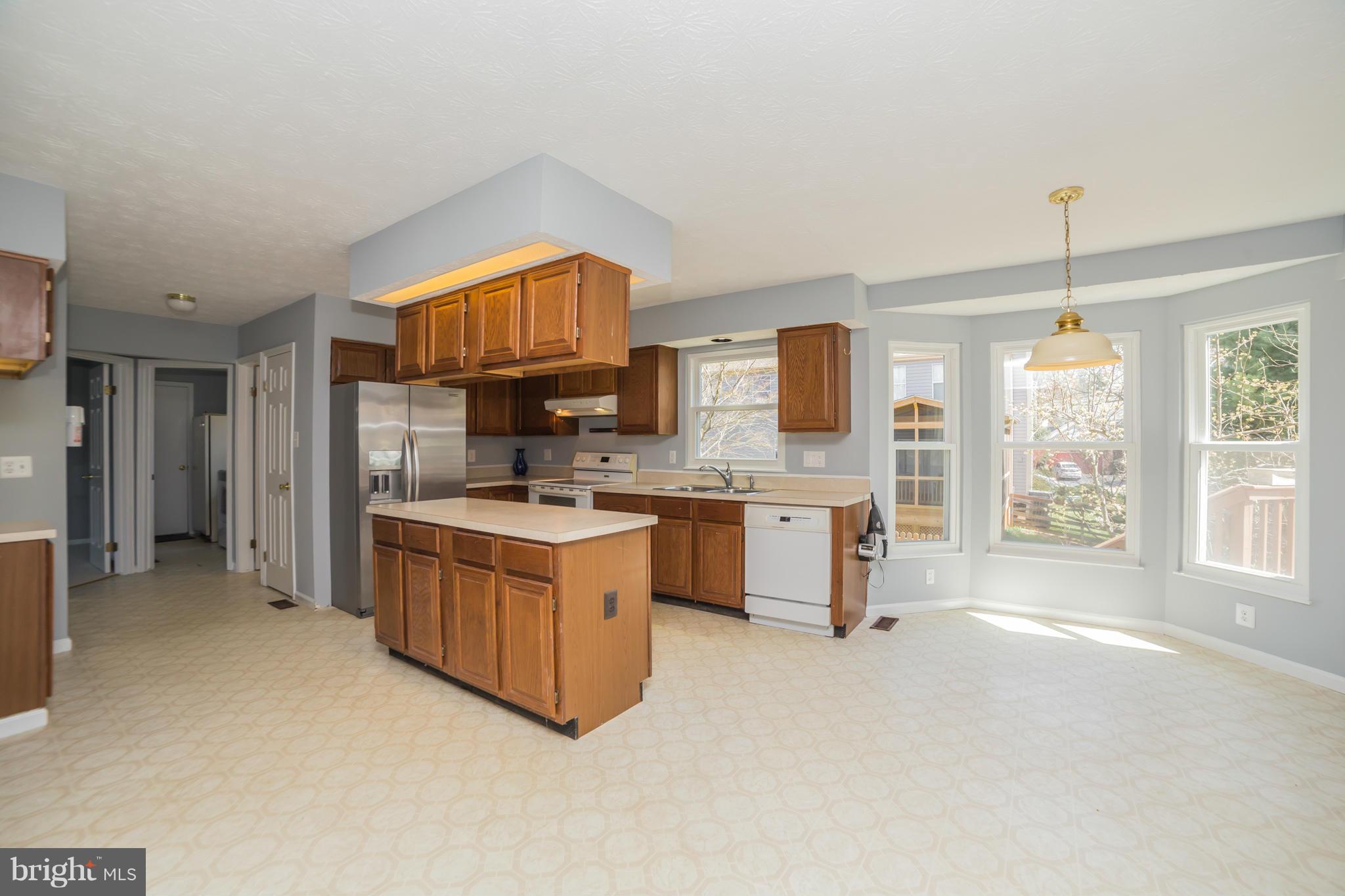 HASTINGS HUNT - Residential