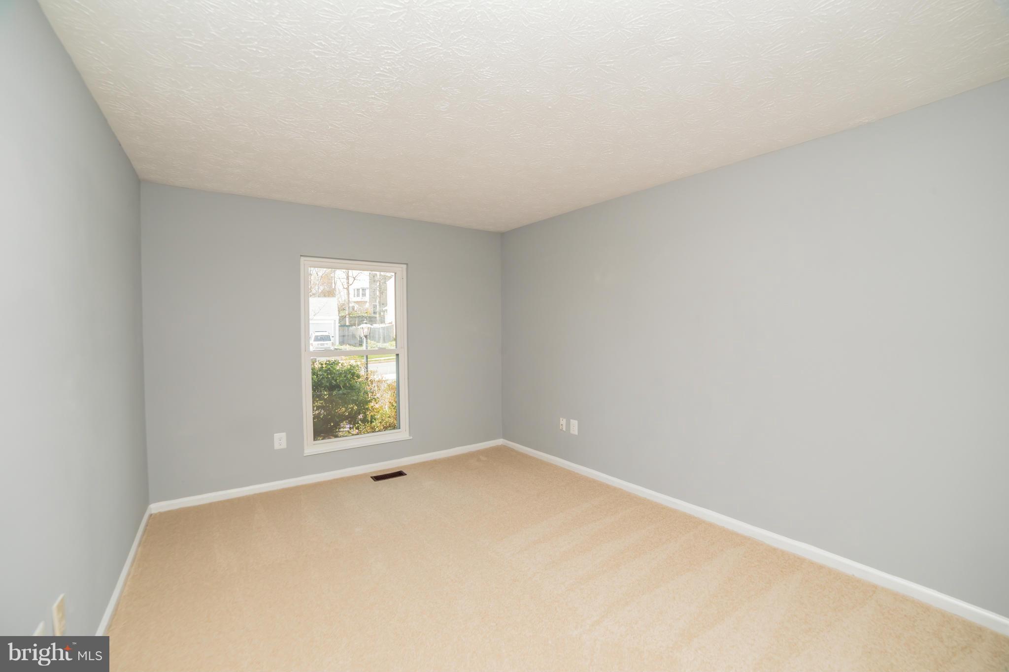 HASTINGS HUNT - Residential