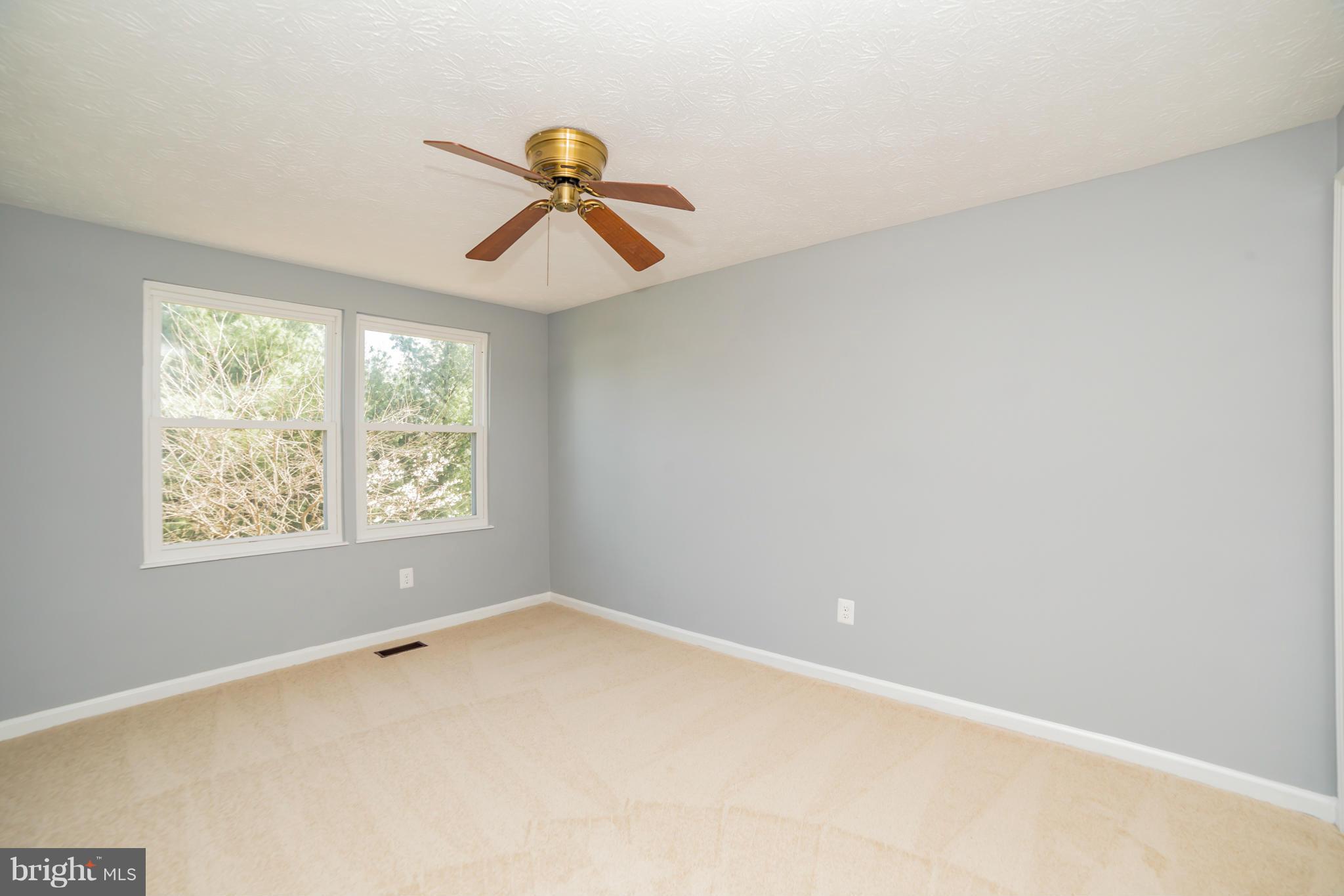 HASTINGS HUNT - Residential