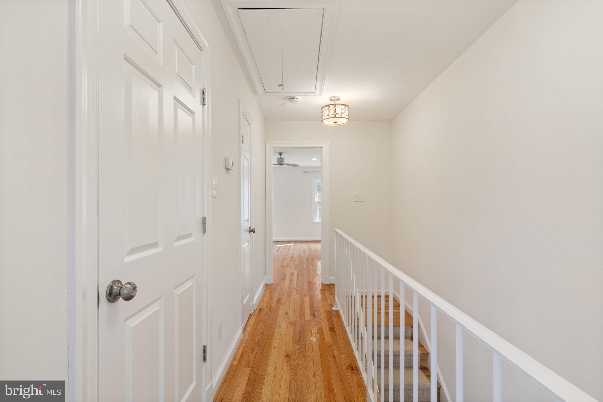 TOBACCO QUAY - Residential