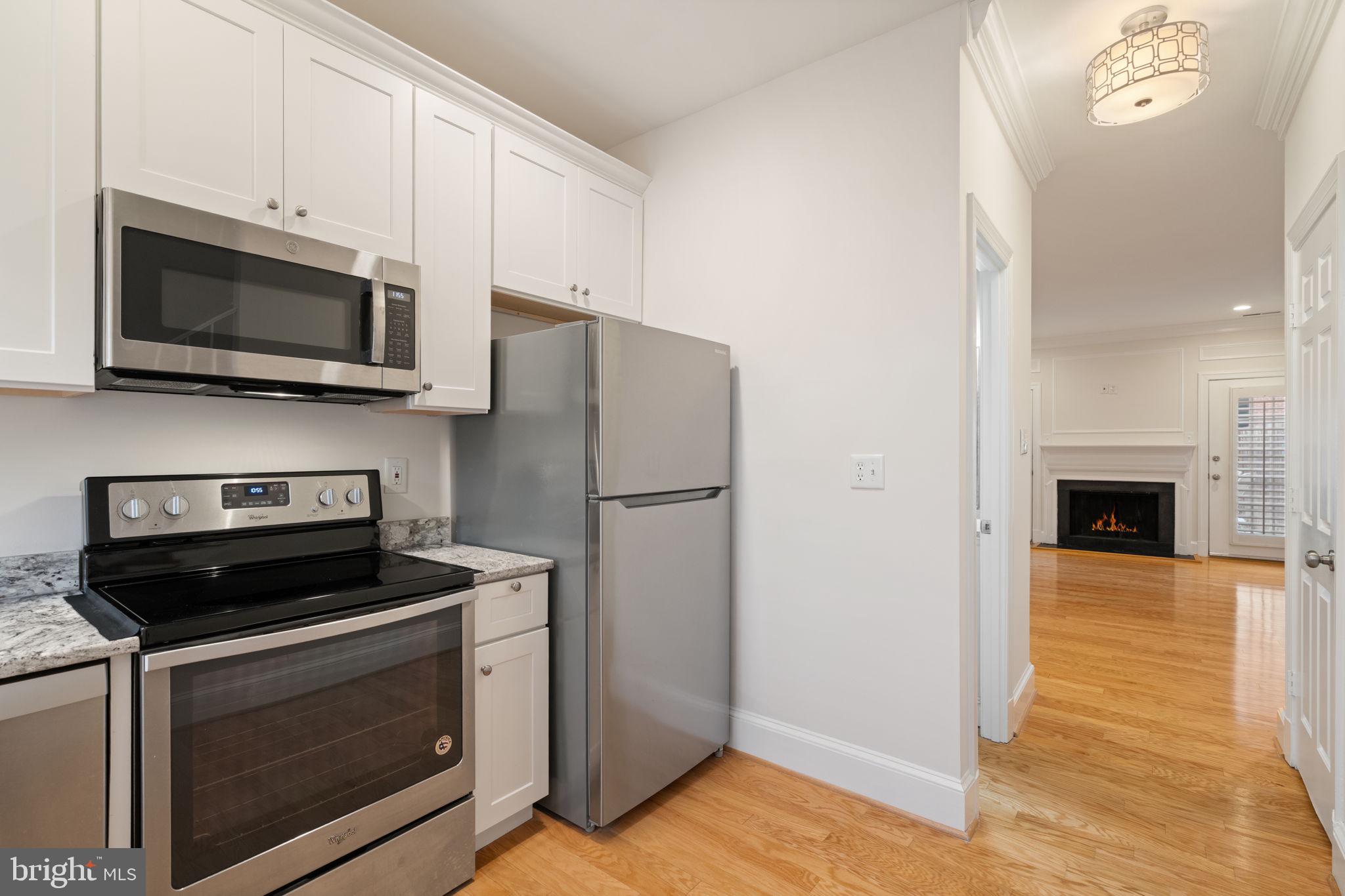 TOBACCO QUAY - Residential