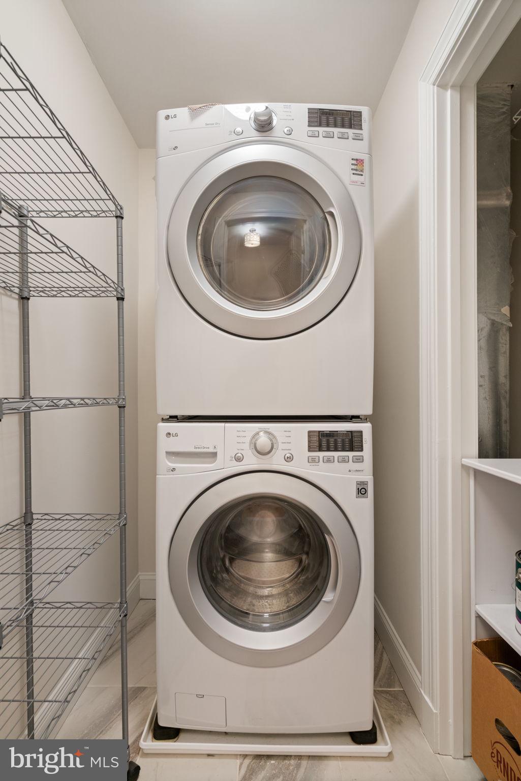 TOBACCO QUAY - Residential