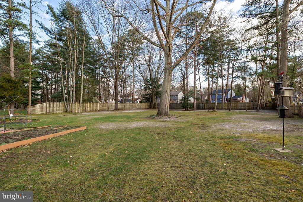 106 OAK PINES BOULEVARD