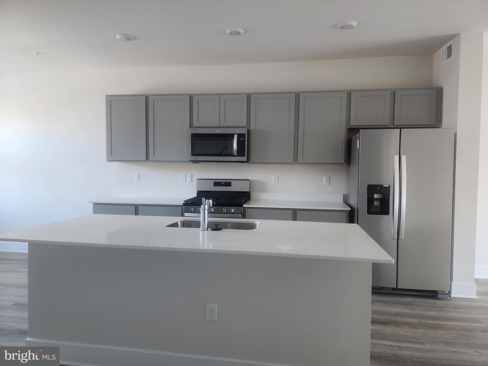 MAGNOLIA LANDING - Residential