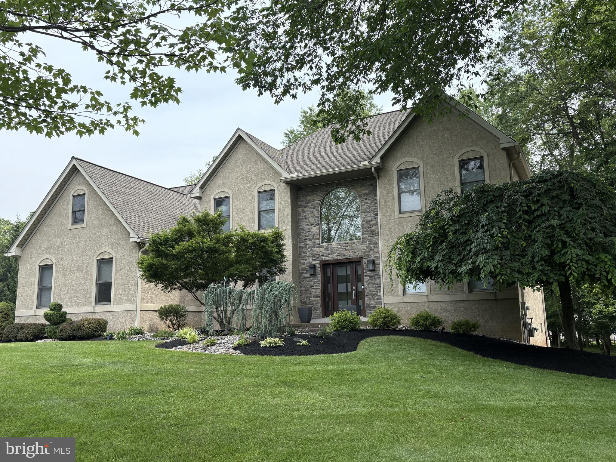 WOODED POND - Residential