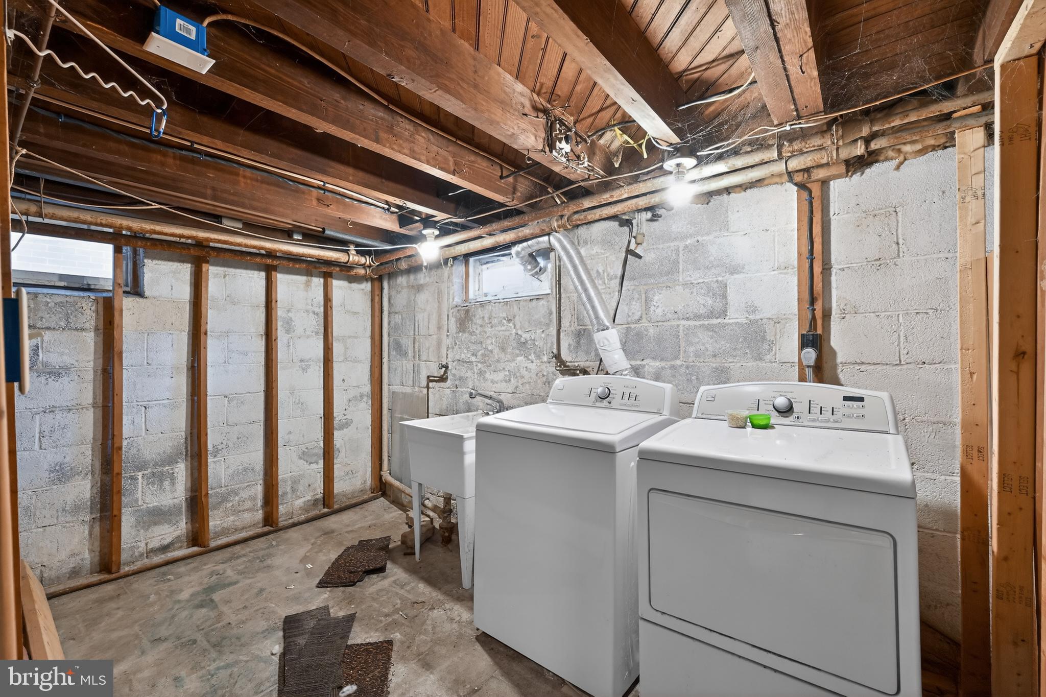 LANCASTER - Residential