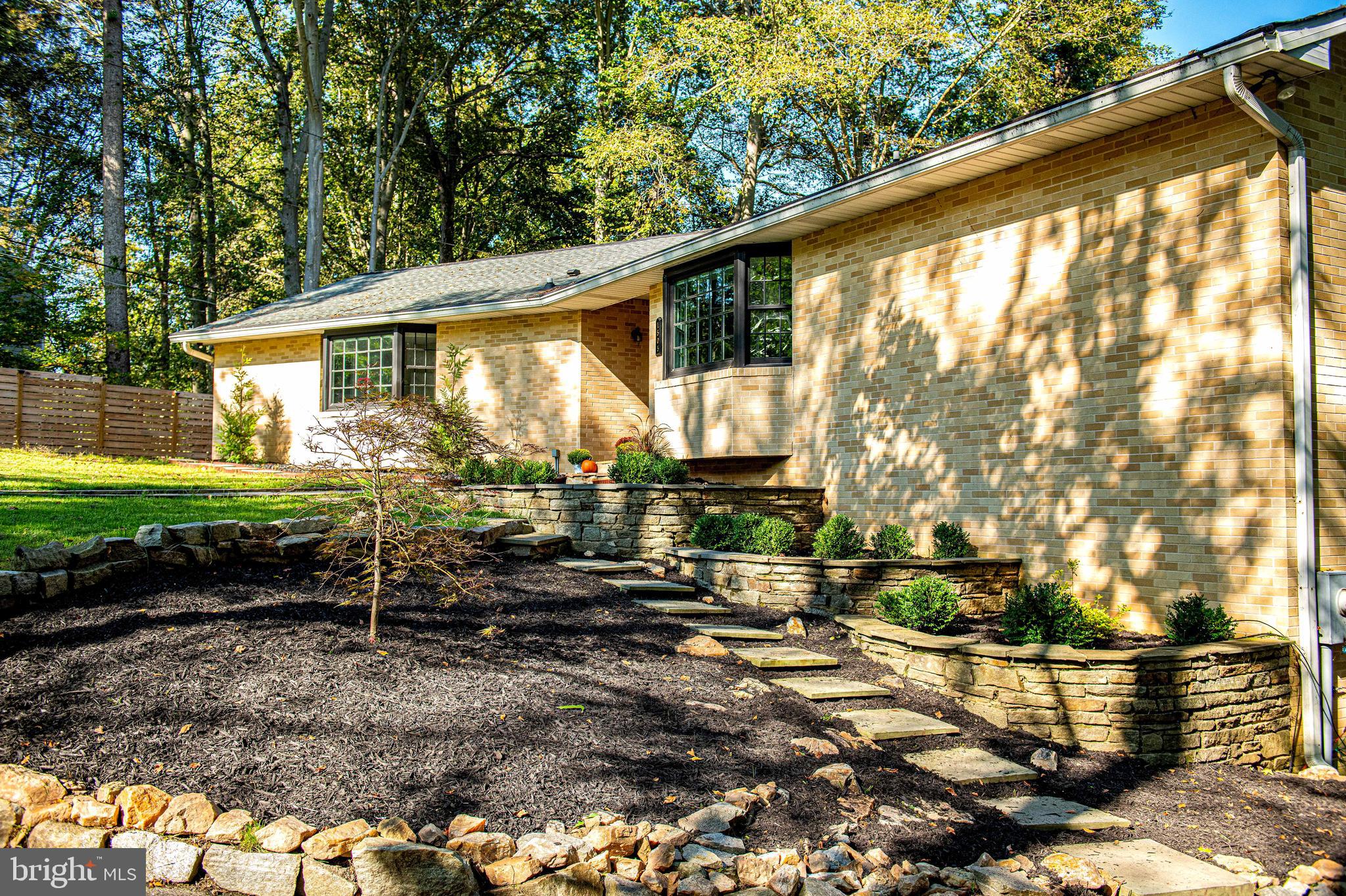 1505 MARBORO COURT