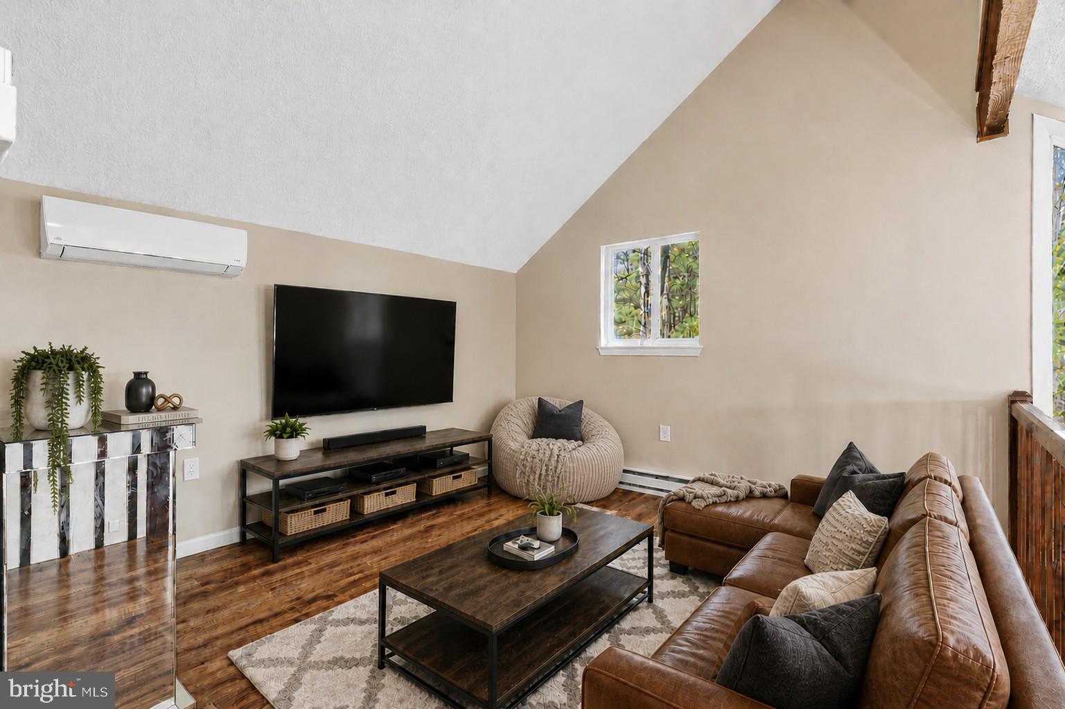 PENN ESTATES - Residential