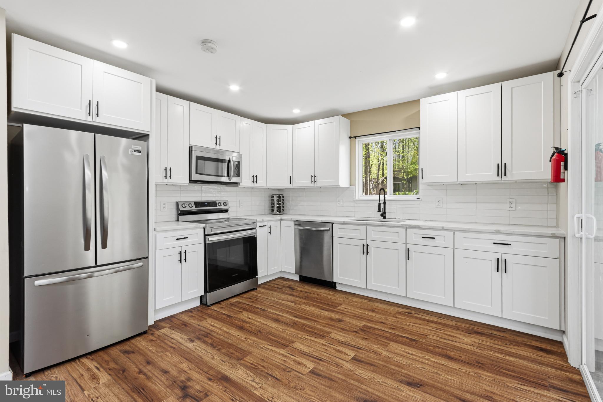 PENN ESTATES - Residential