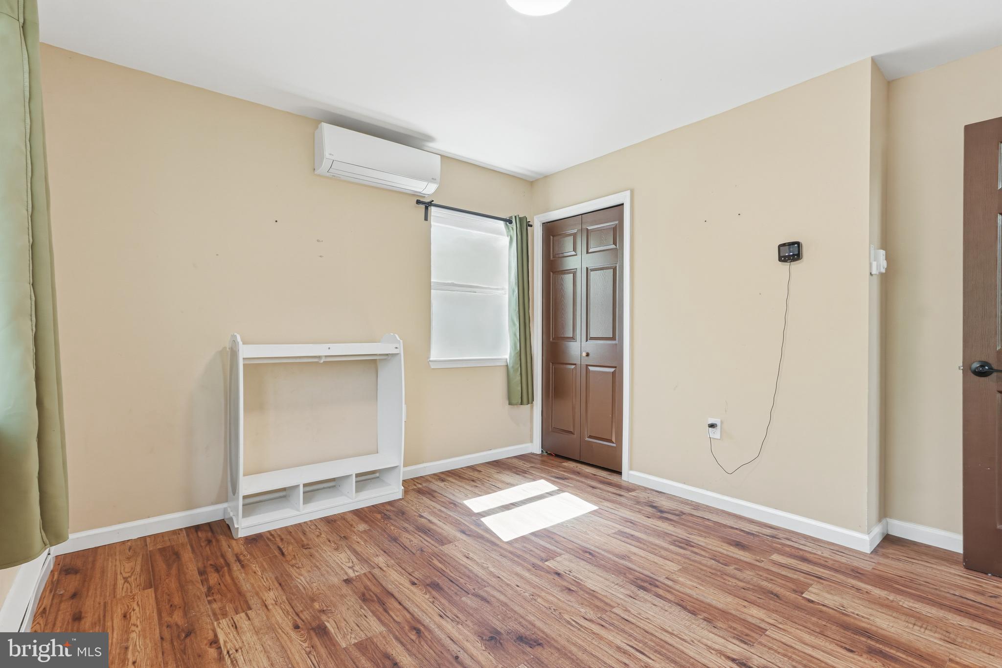 PENN ESTATES - Residential