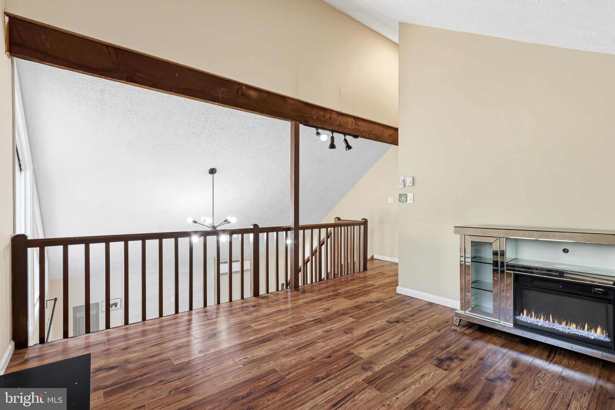 PENN ESTATES - Residential