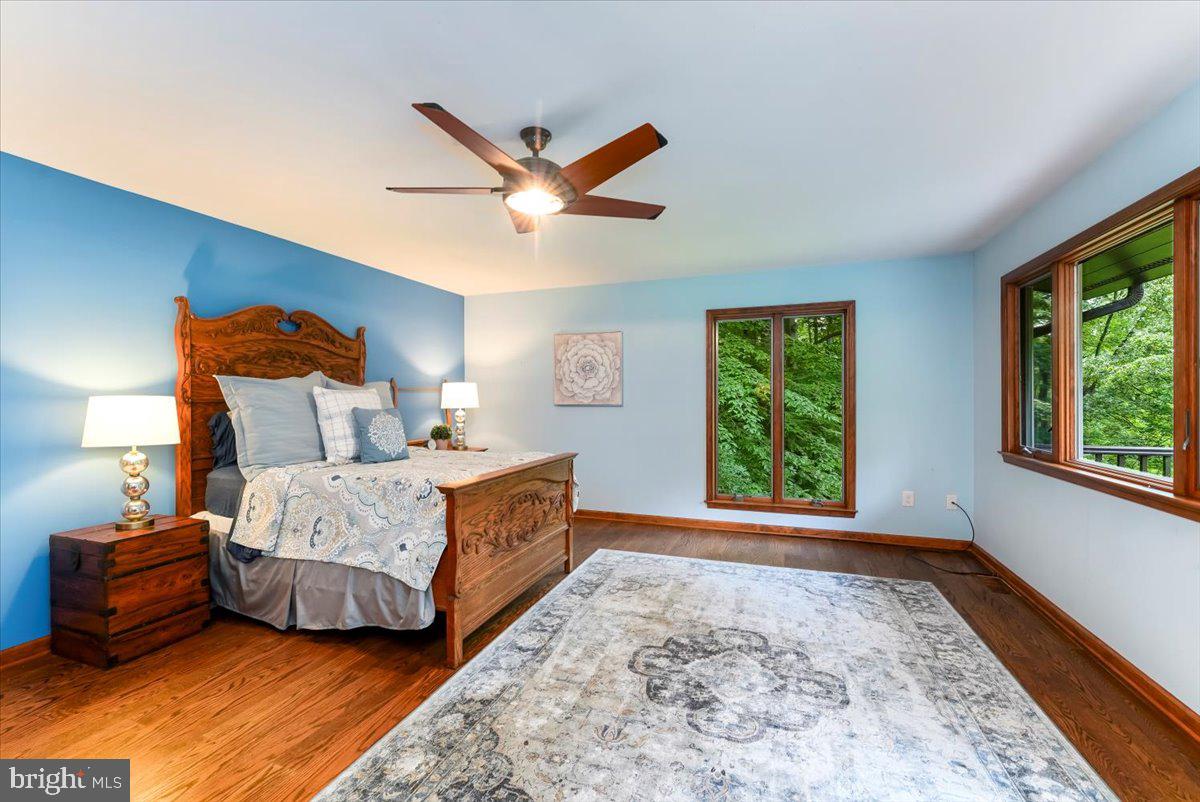 RADNOR HUNT - Residential