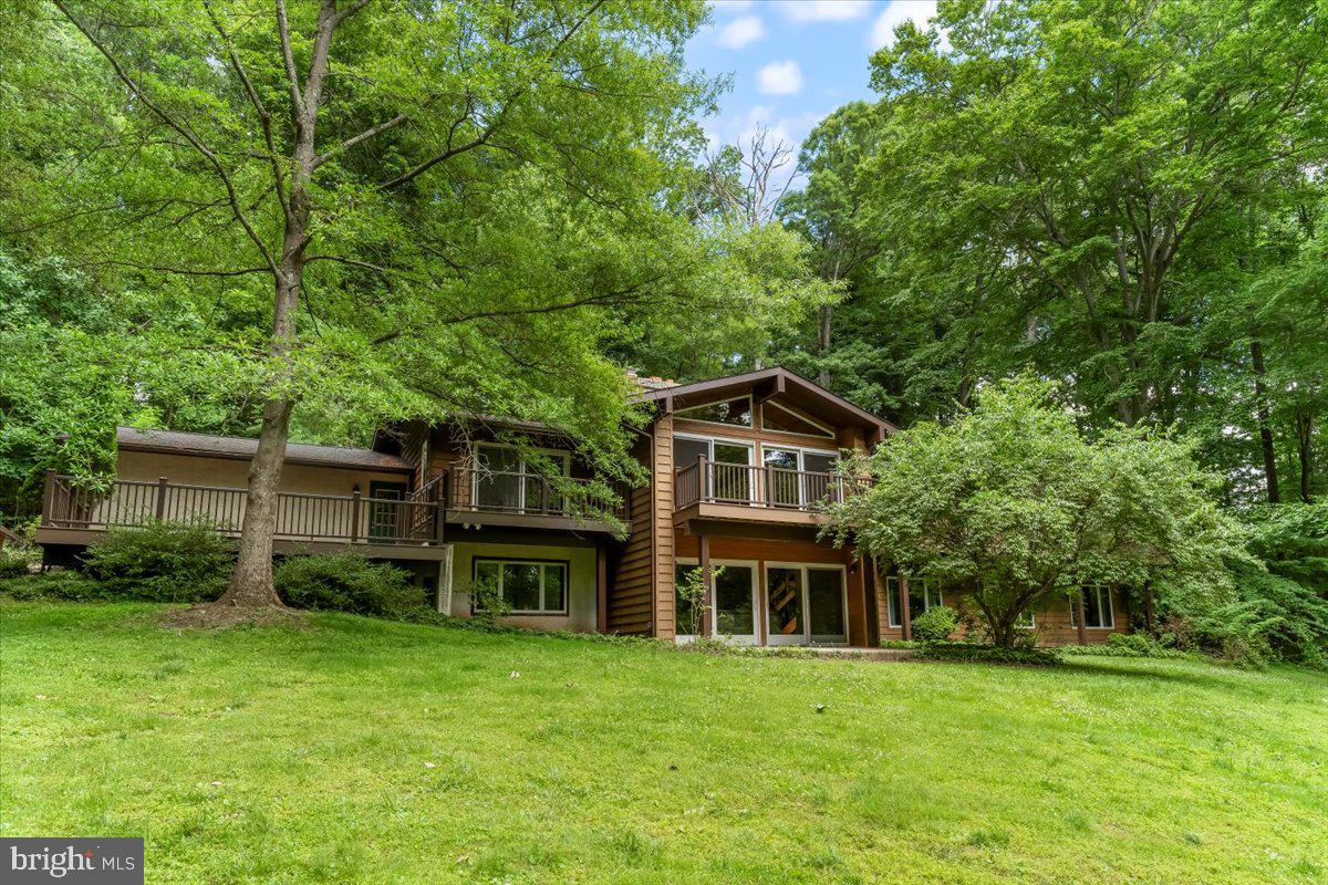 RADNOR HUNT - Residential