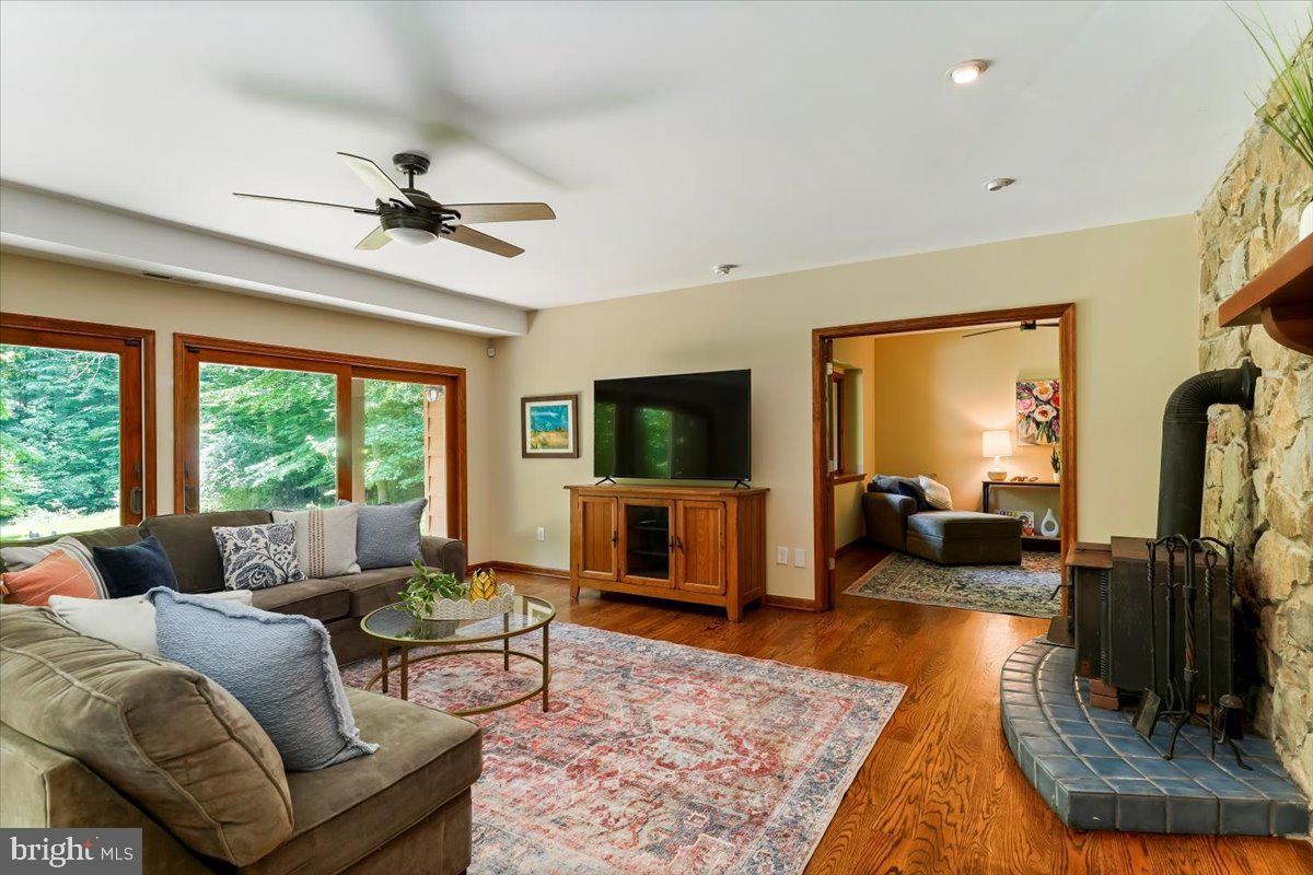 RADNOR HUNT - Residential