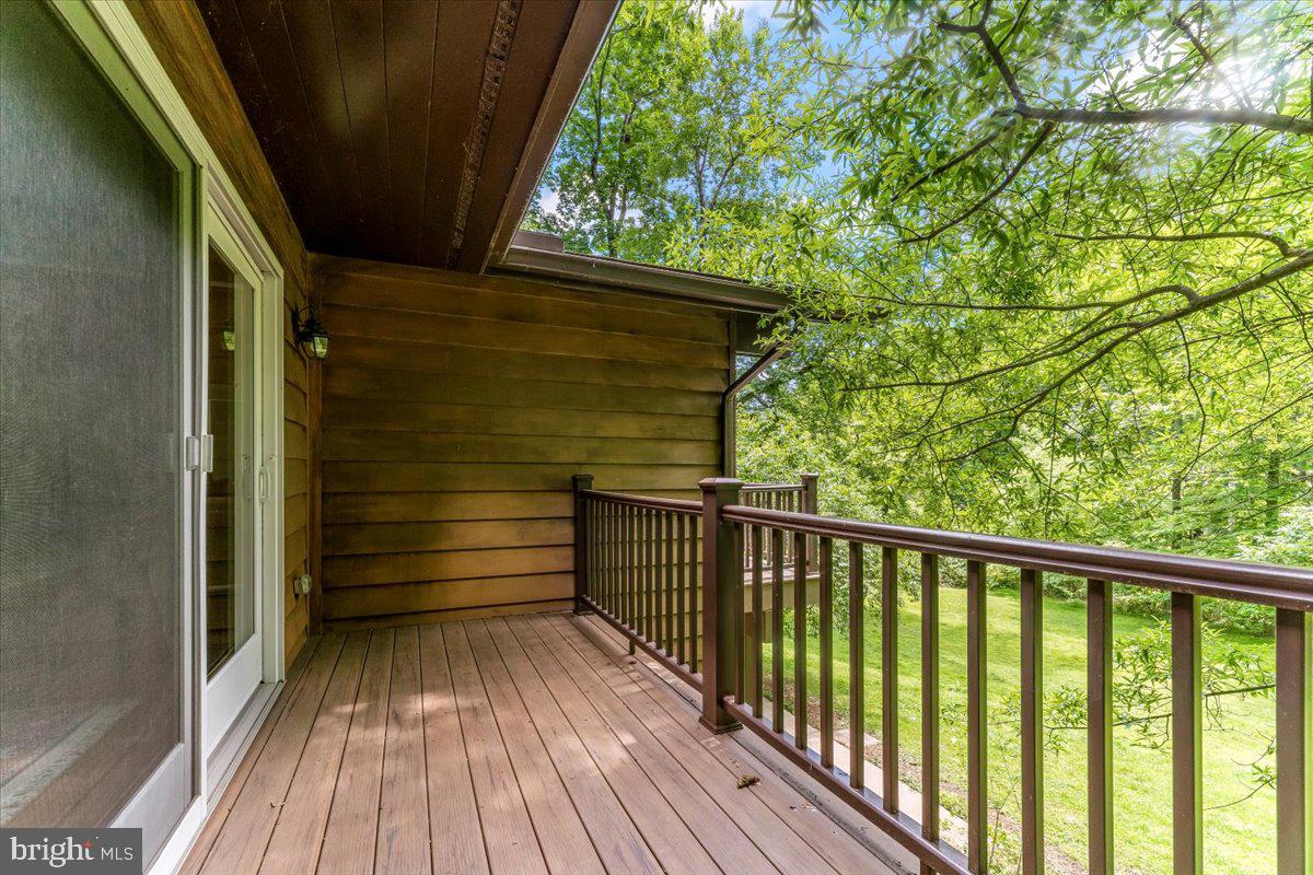 RADNOR HUNT - Residential