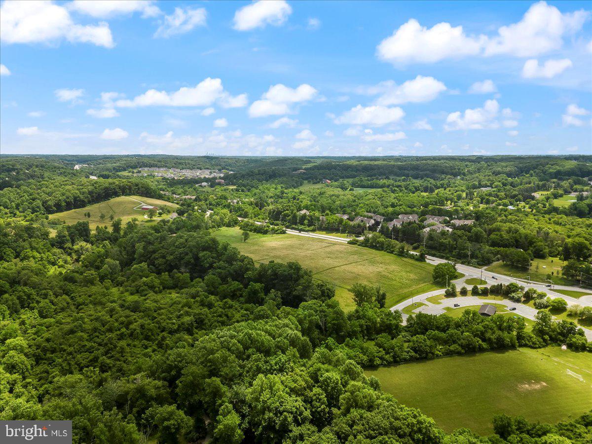 RADNOR HUNT - Residential