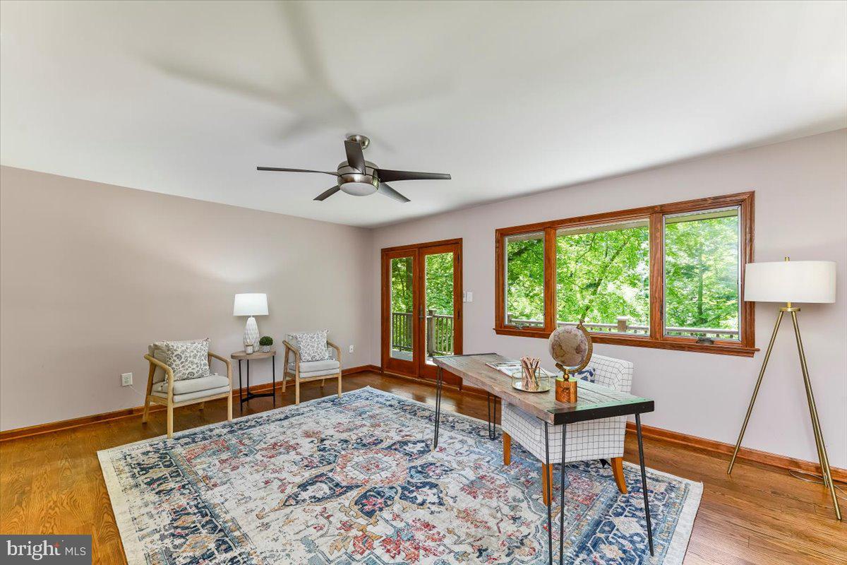 RADNOR HUNT - Residential