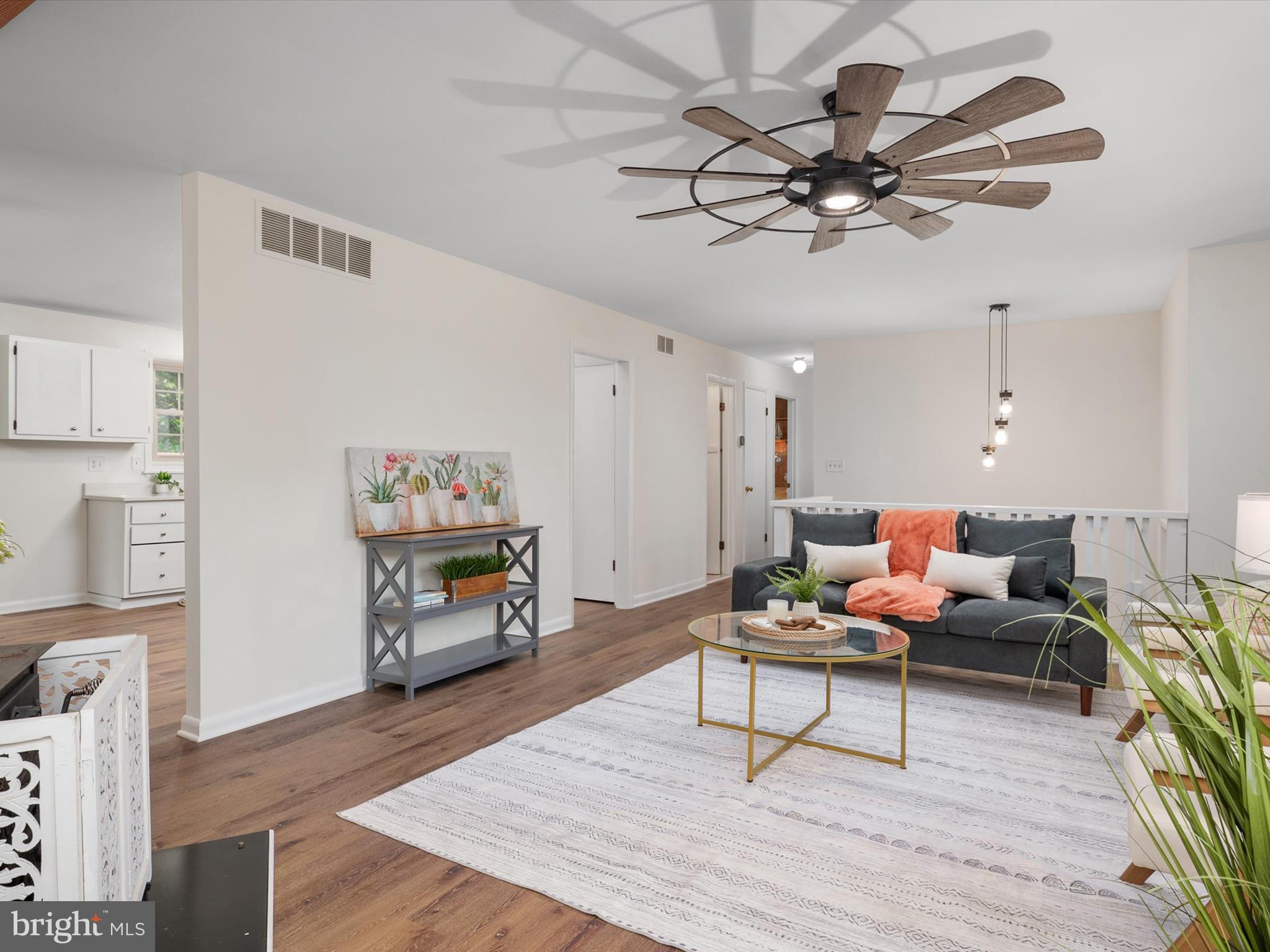 313 WILLIAM WAY
