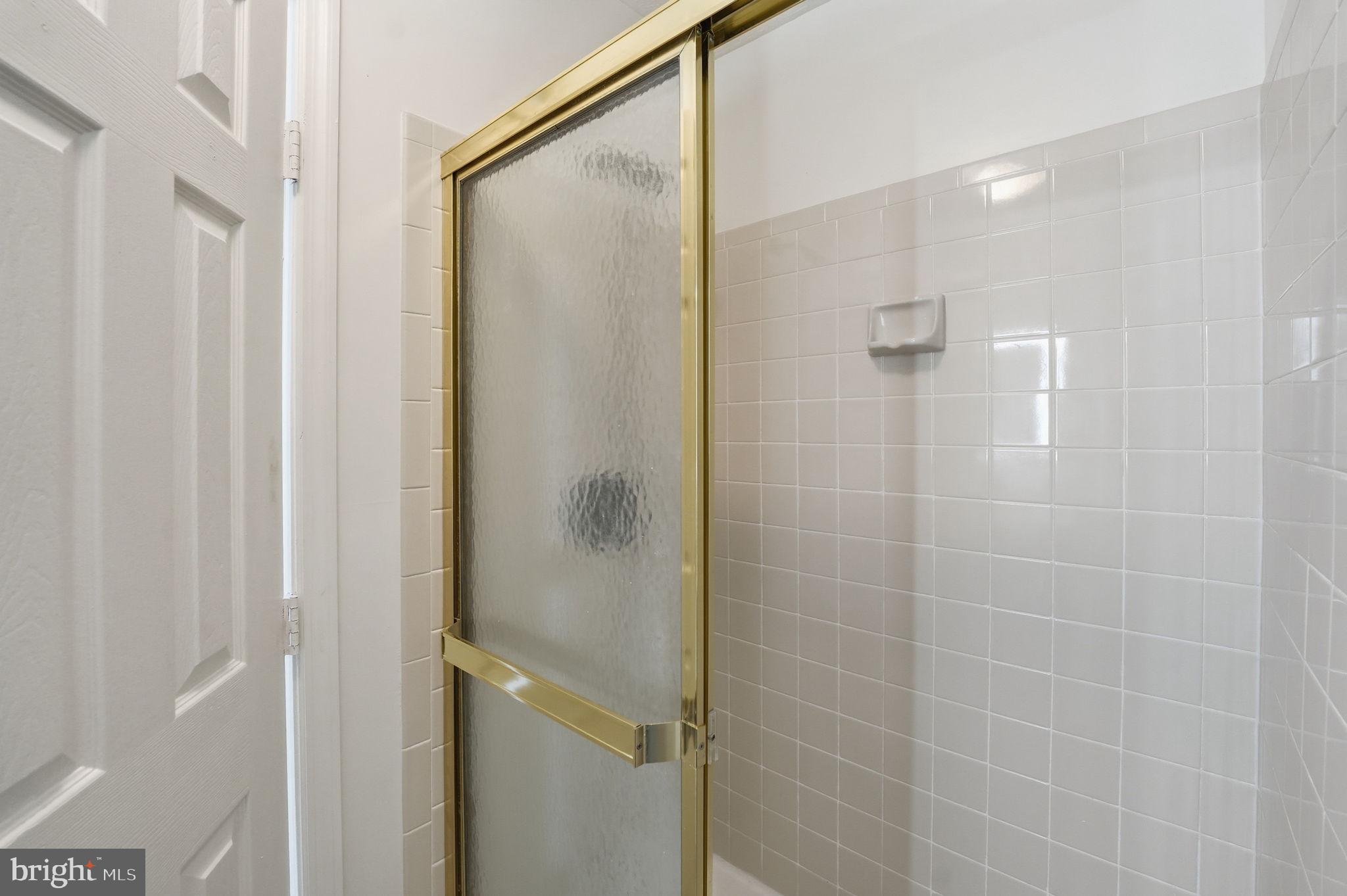 SHERBROOKE CONDO - Residential