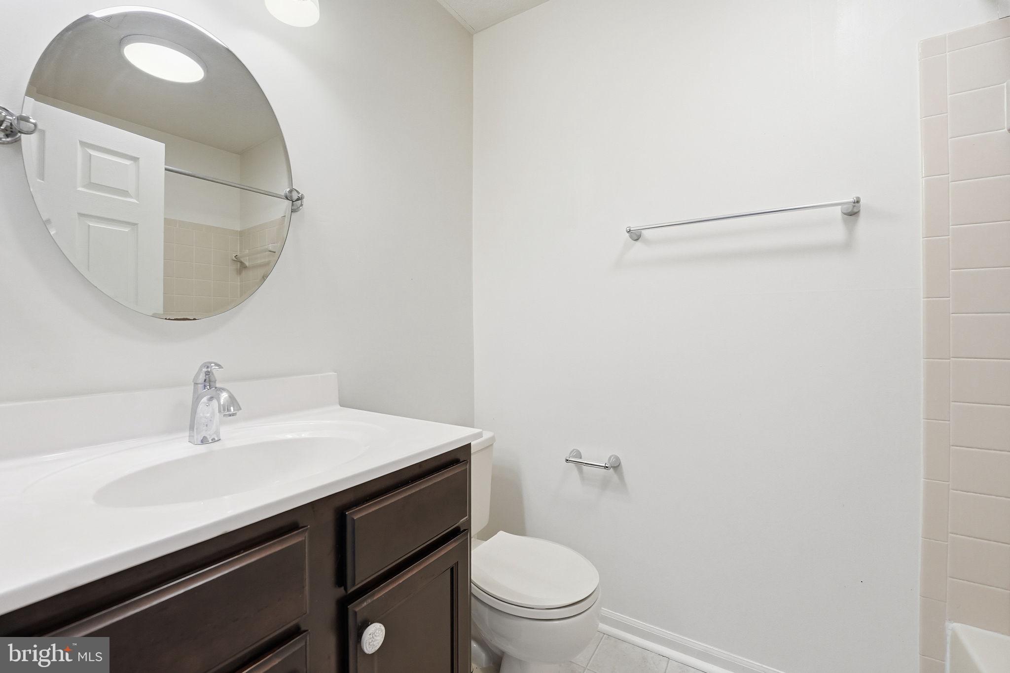 SHERBROOKE CONDO - Residential