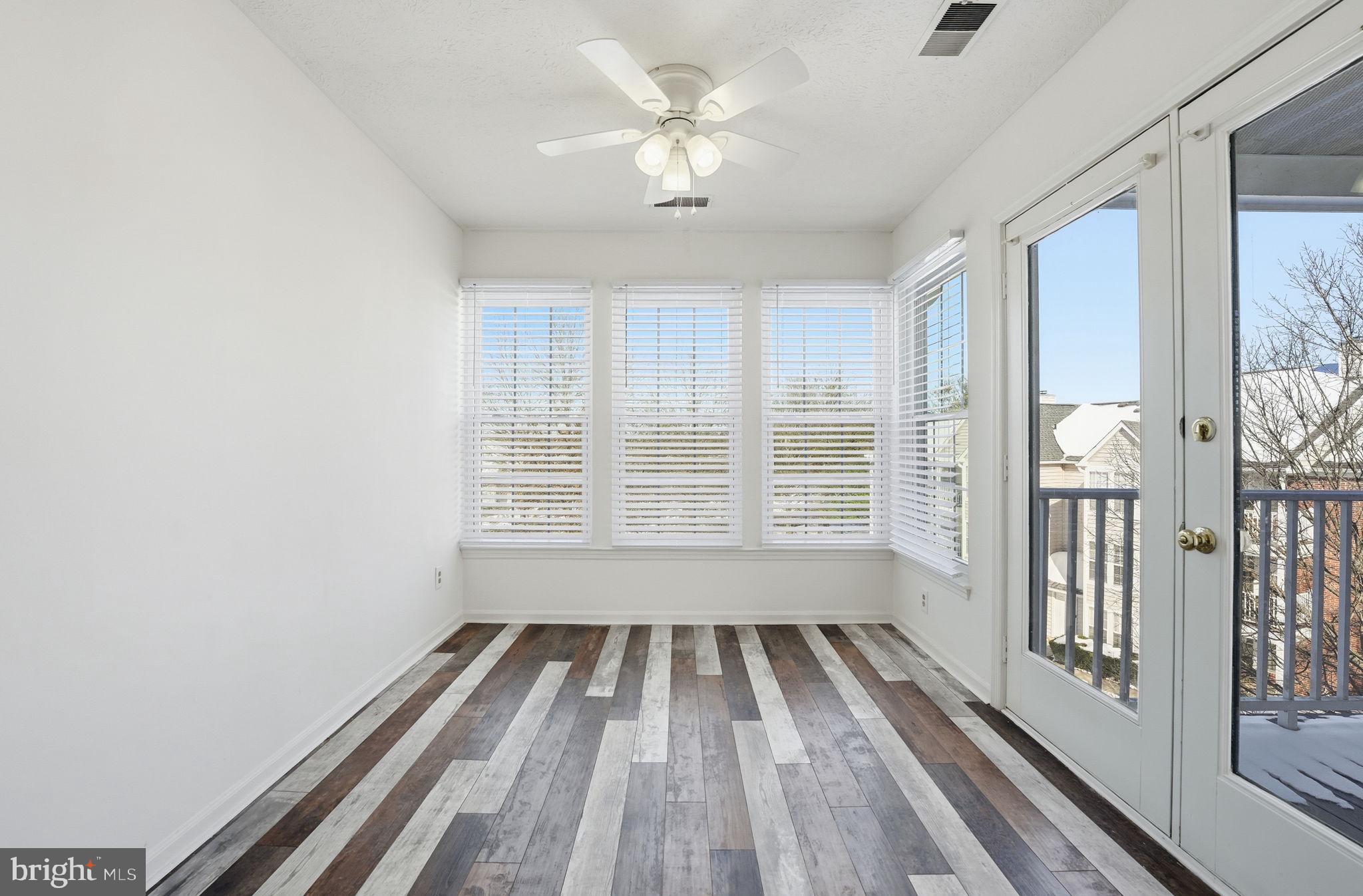 SHERBROOKE CONDO - Residential