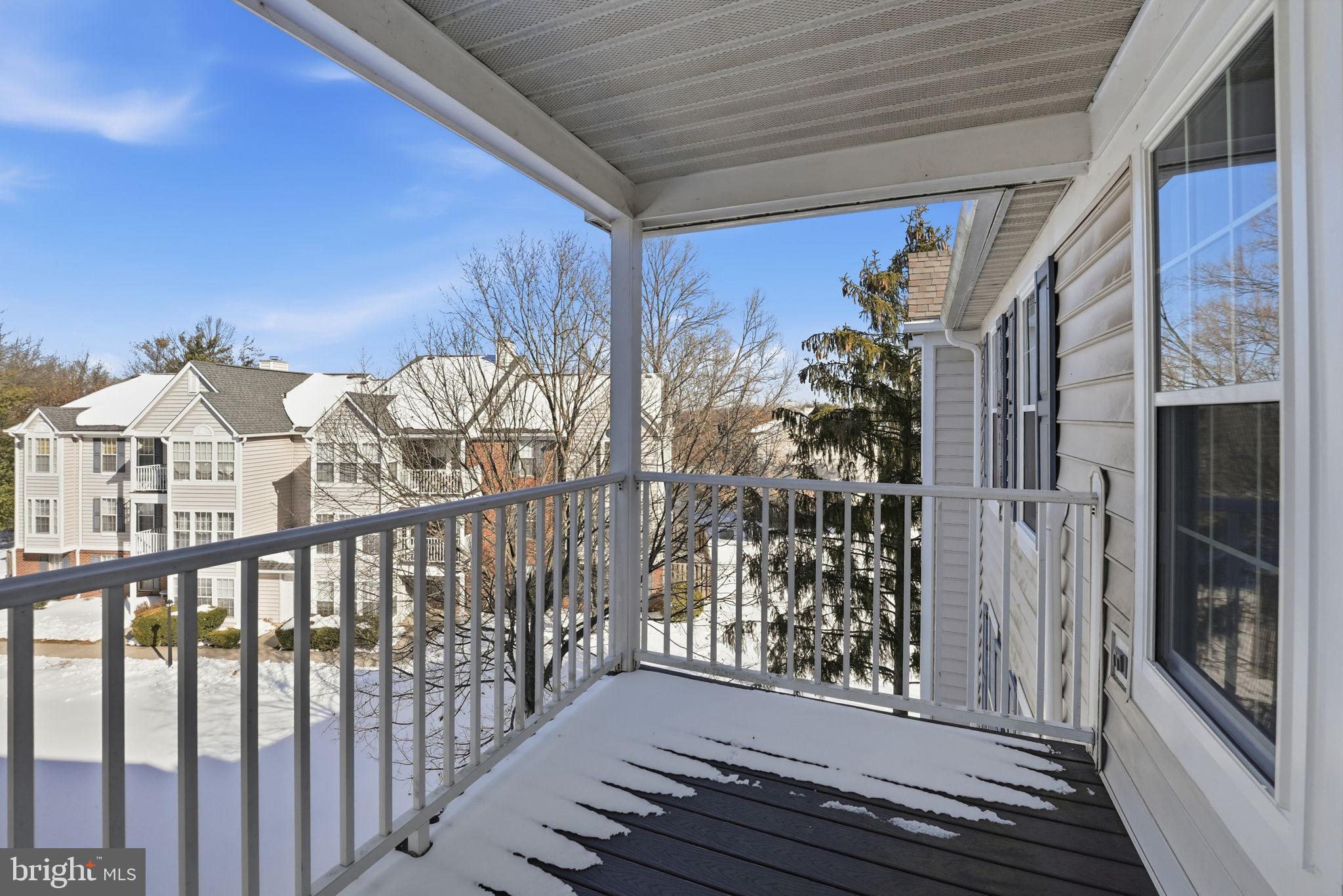 SHERBROOKE CONDO - Residential