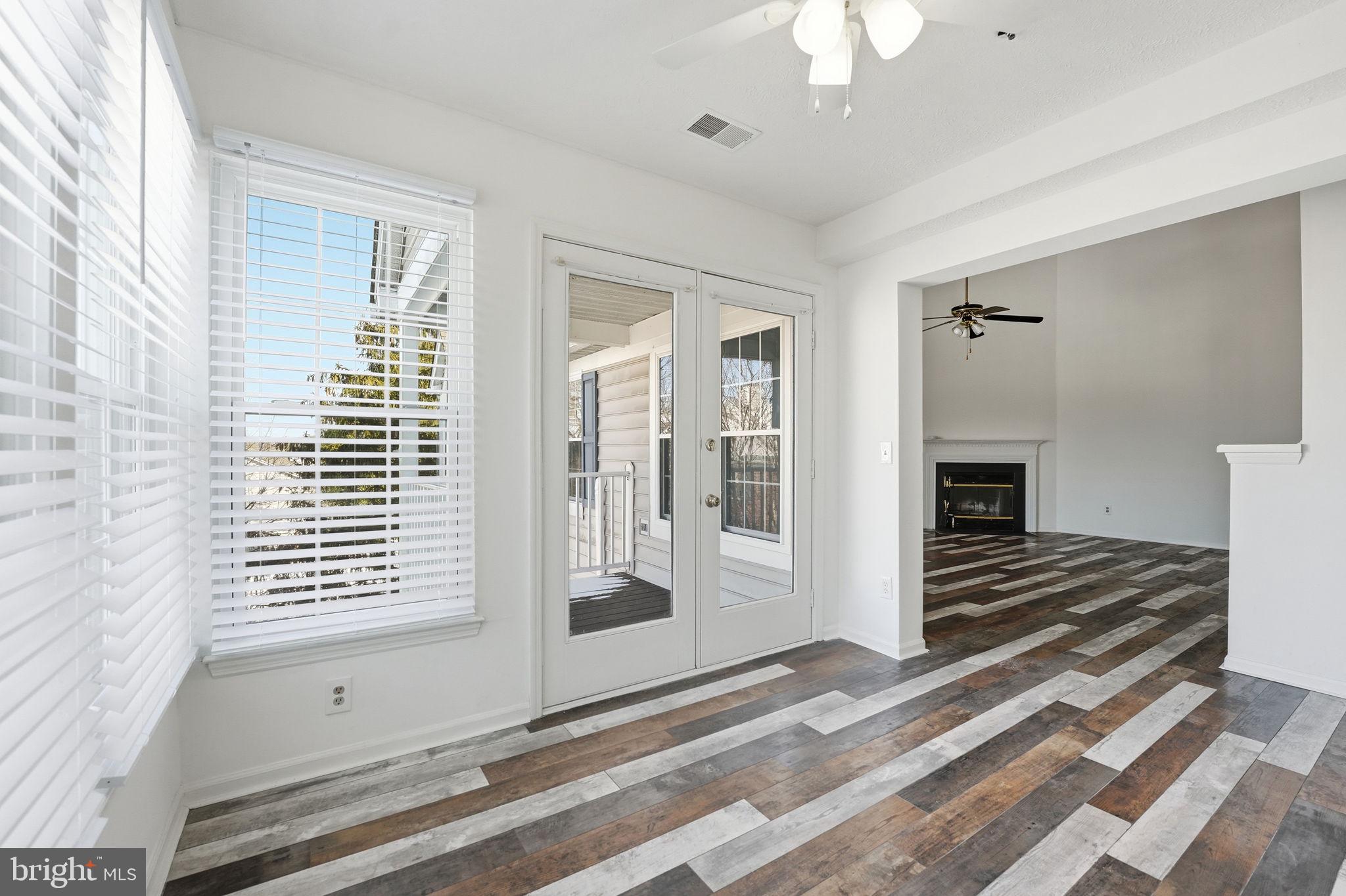 SHERBROOKE CONDO - Residential