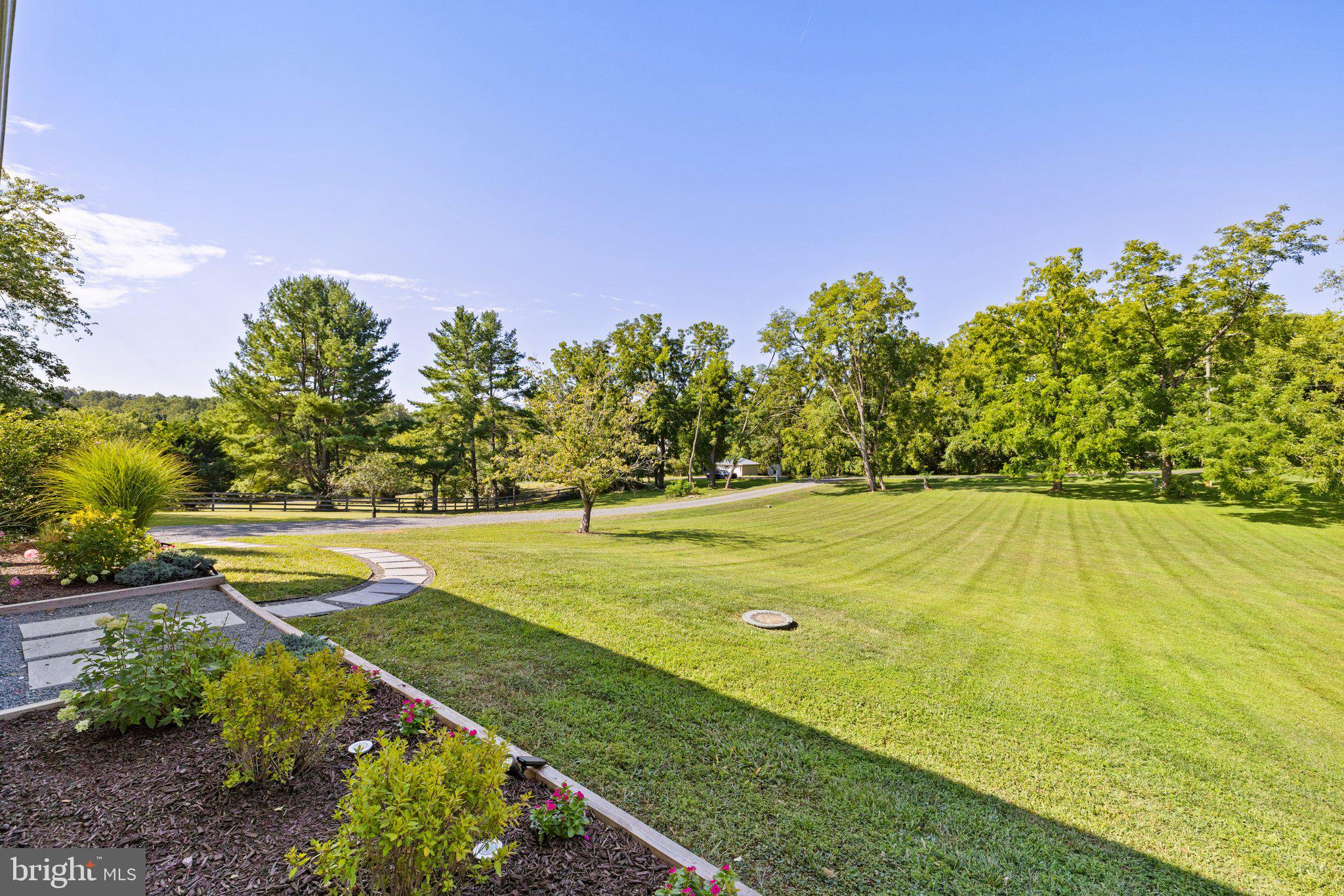 VALLEY GREEN - Residential