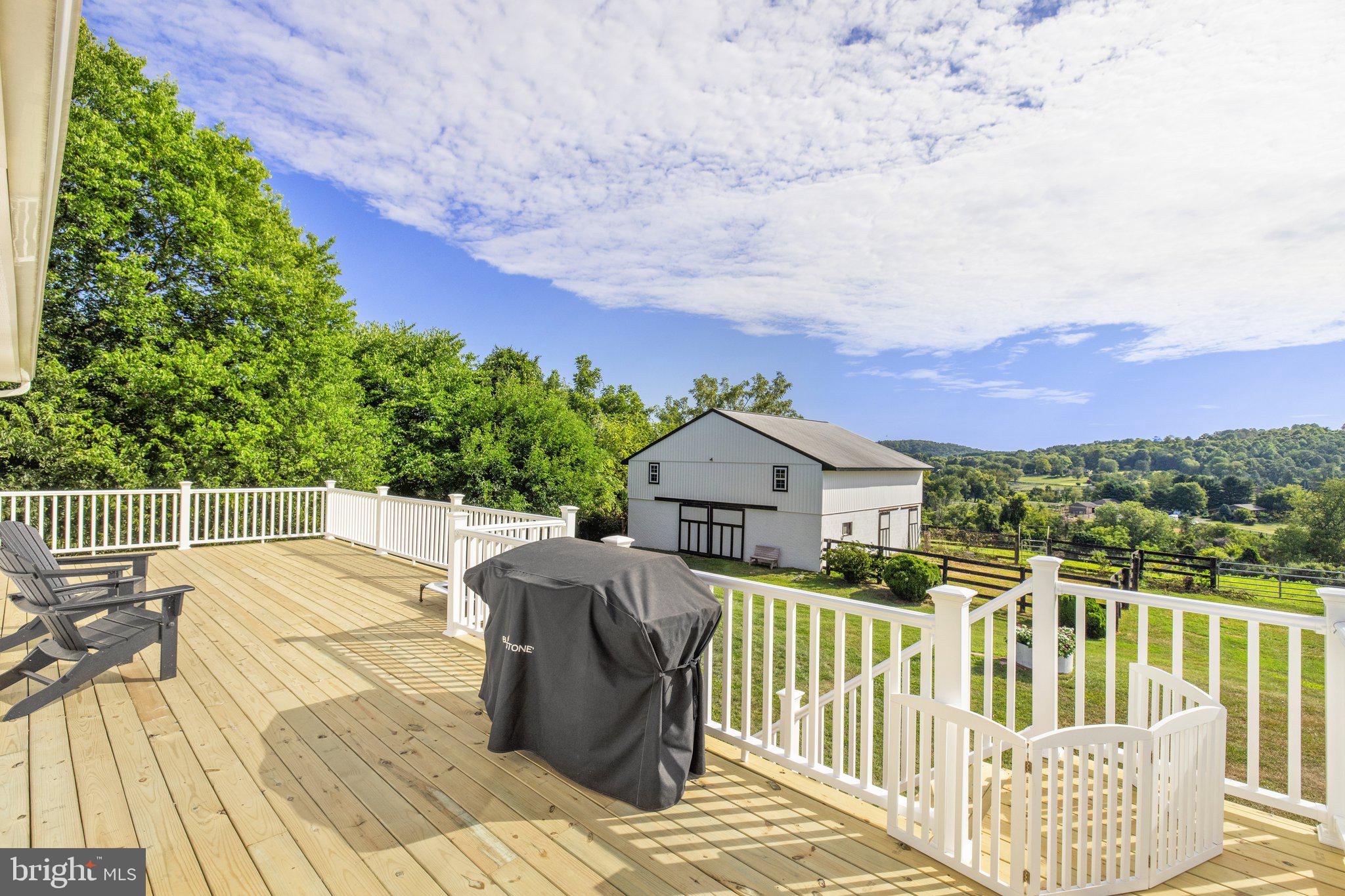 VALLEY GREEN - Residential