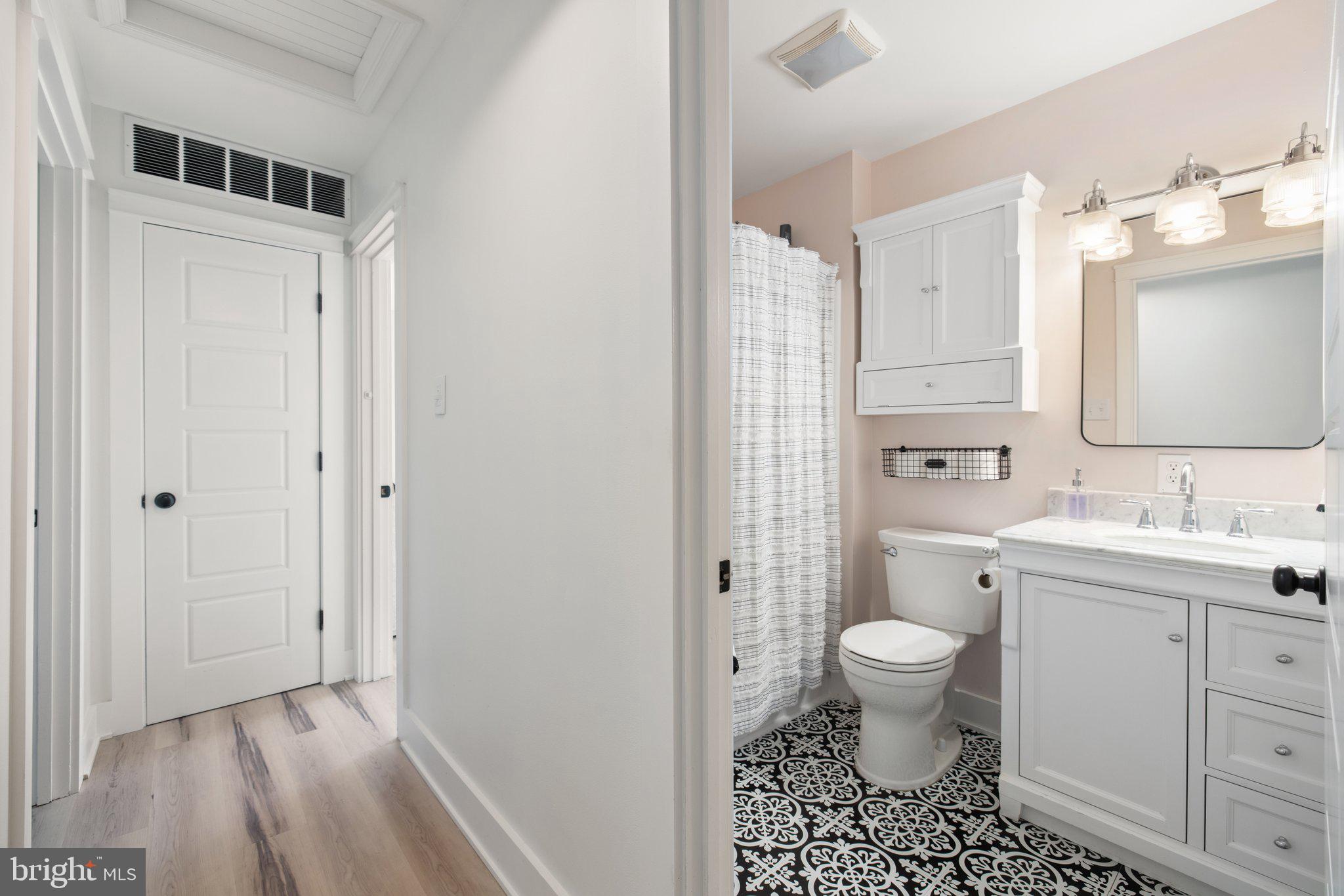 VALLEY GREEN - Residential