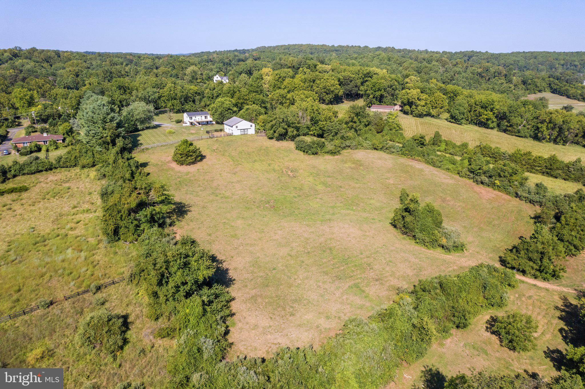 VALLEY GREEN - Residential