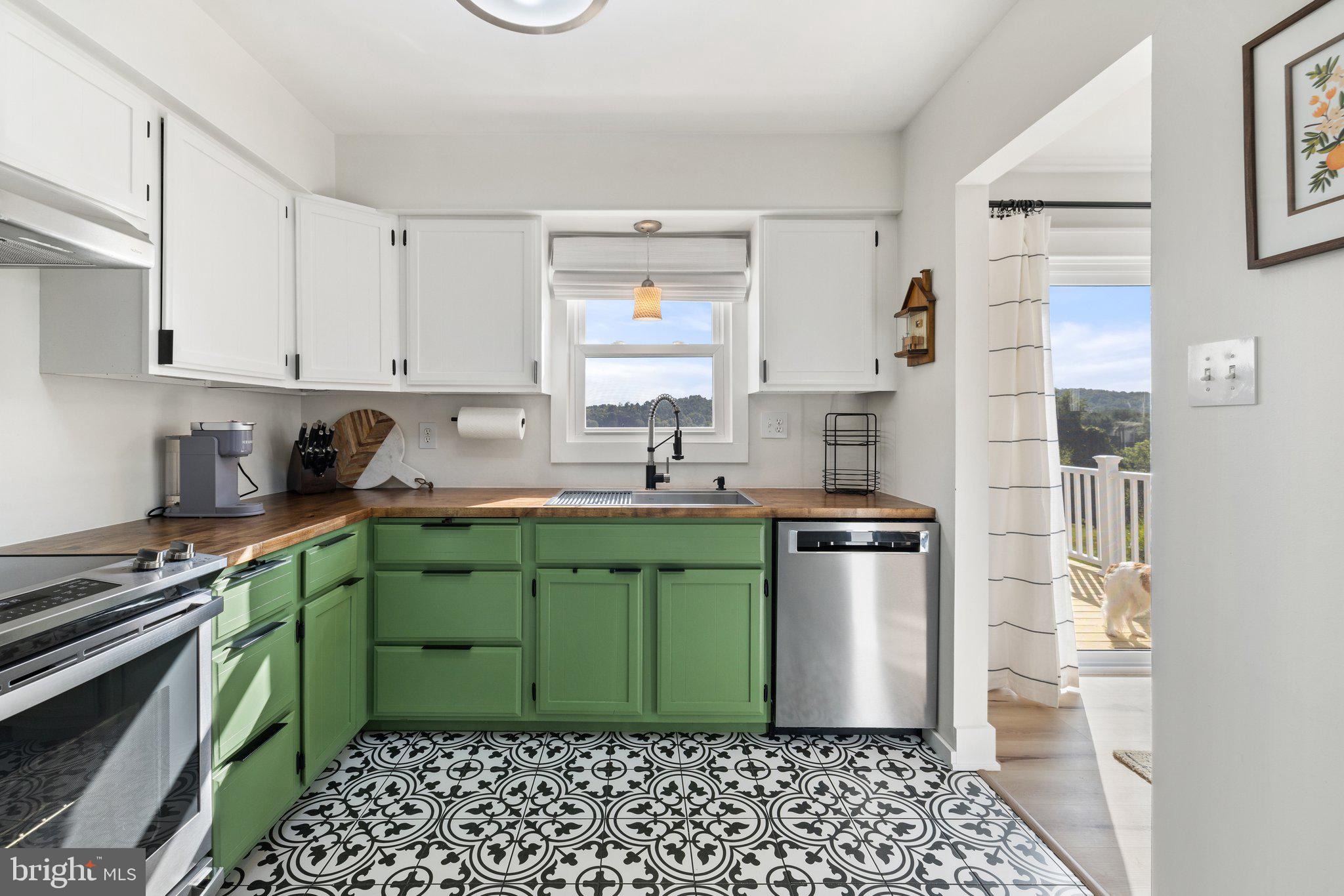 VALLEY GREEN - Residential