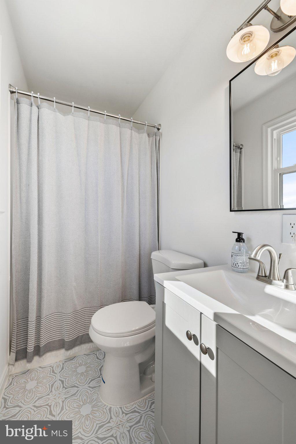 VALLEY GREEN - Residential